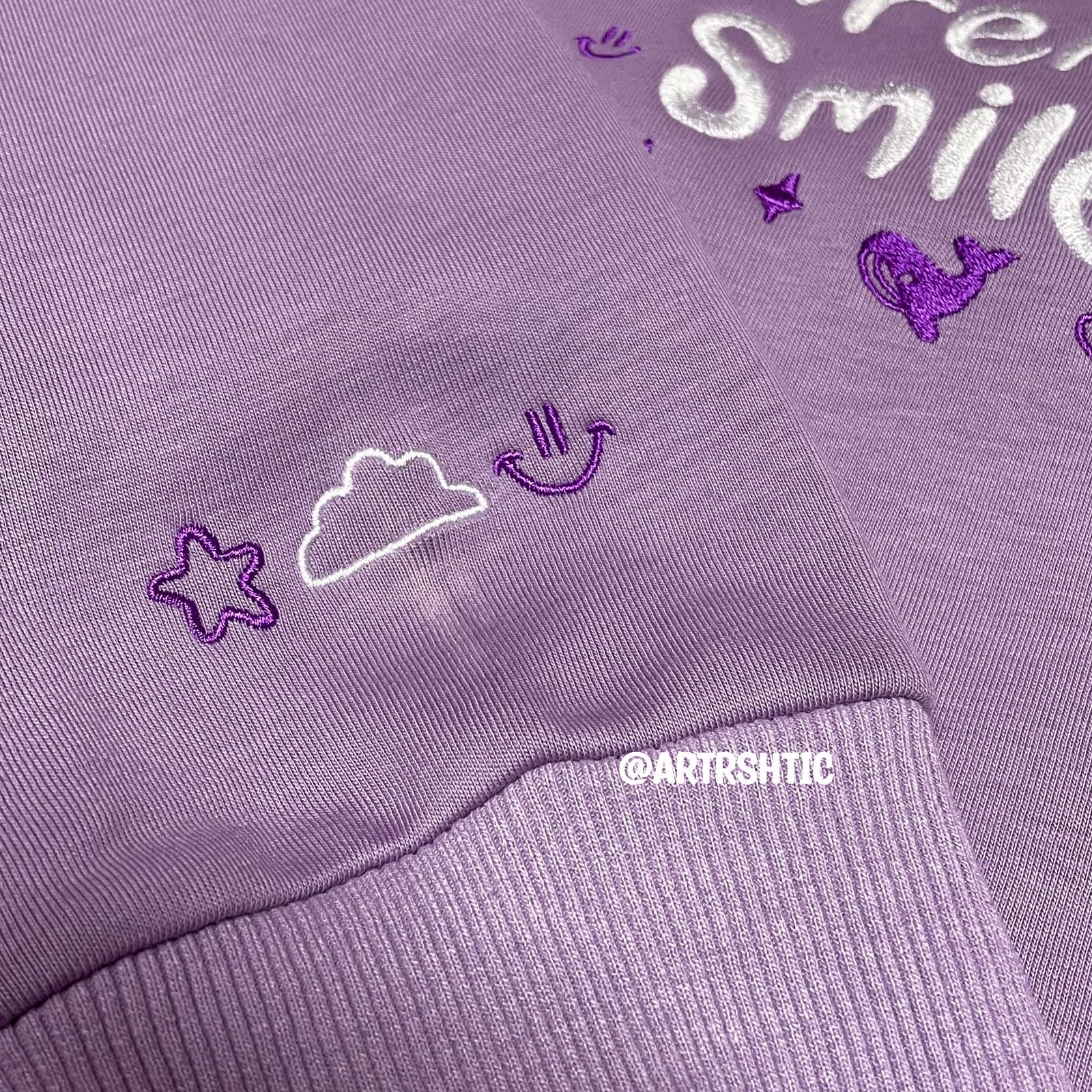 mikrokosmos-crewneck.jpg