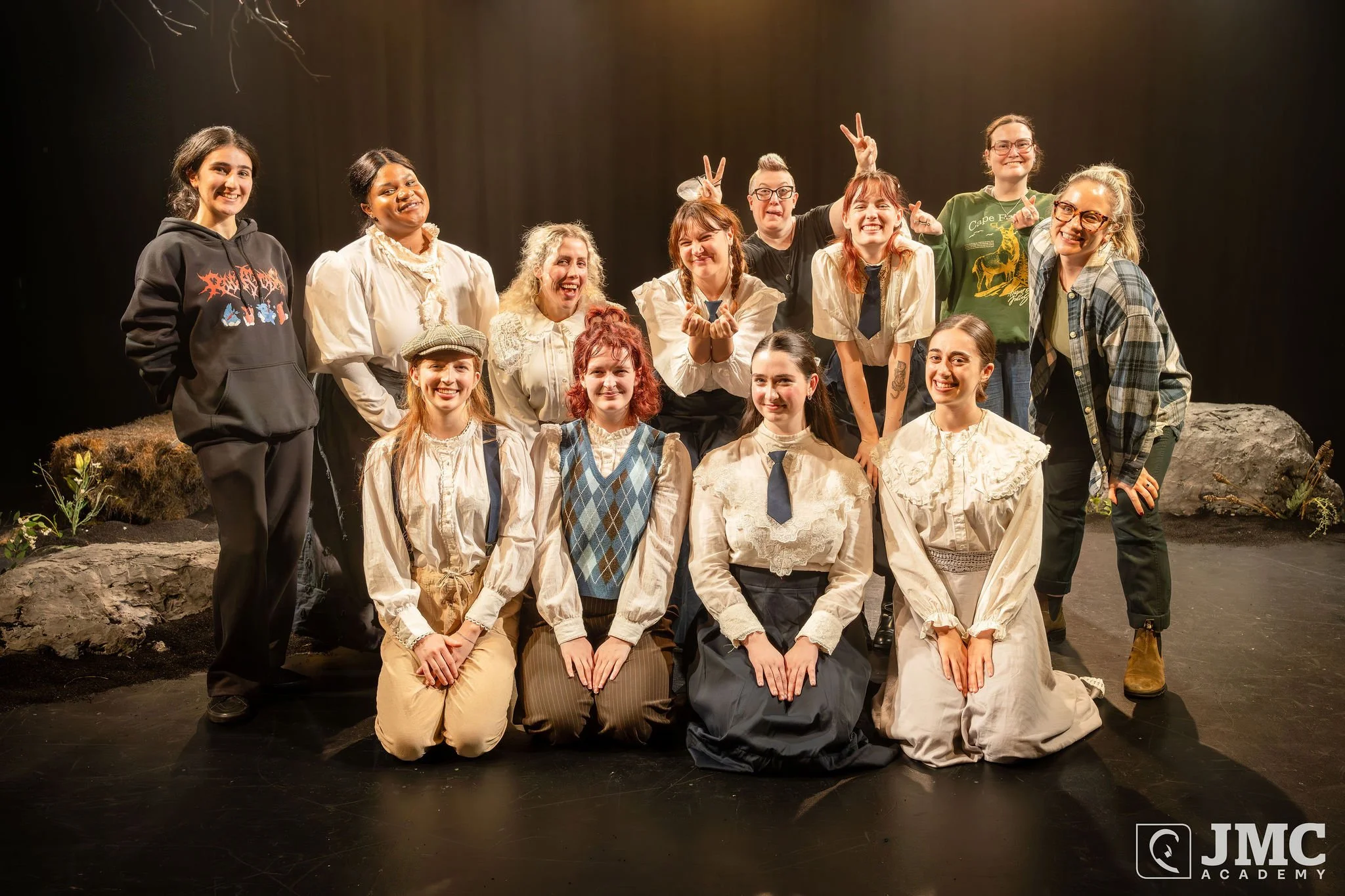 JMCPICNICATHANGINGROCK-08161.jpg