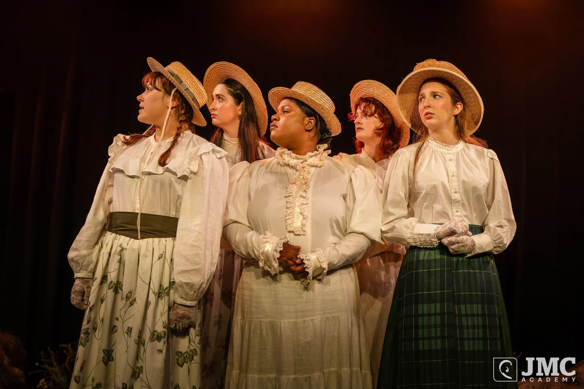 JMCPICNICATHANGINGROCK-07795.jpg