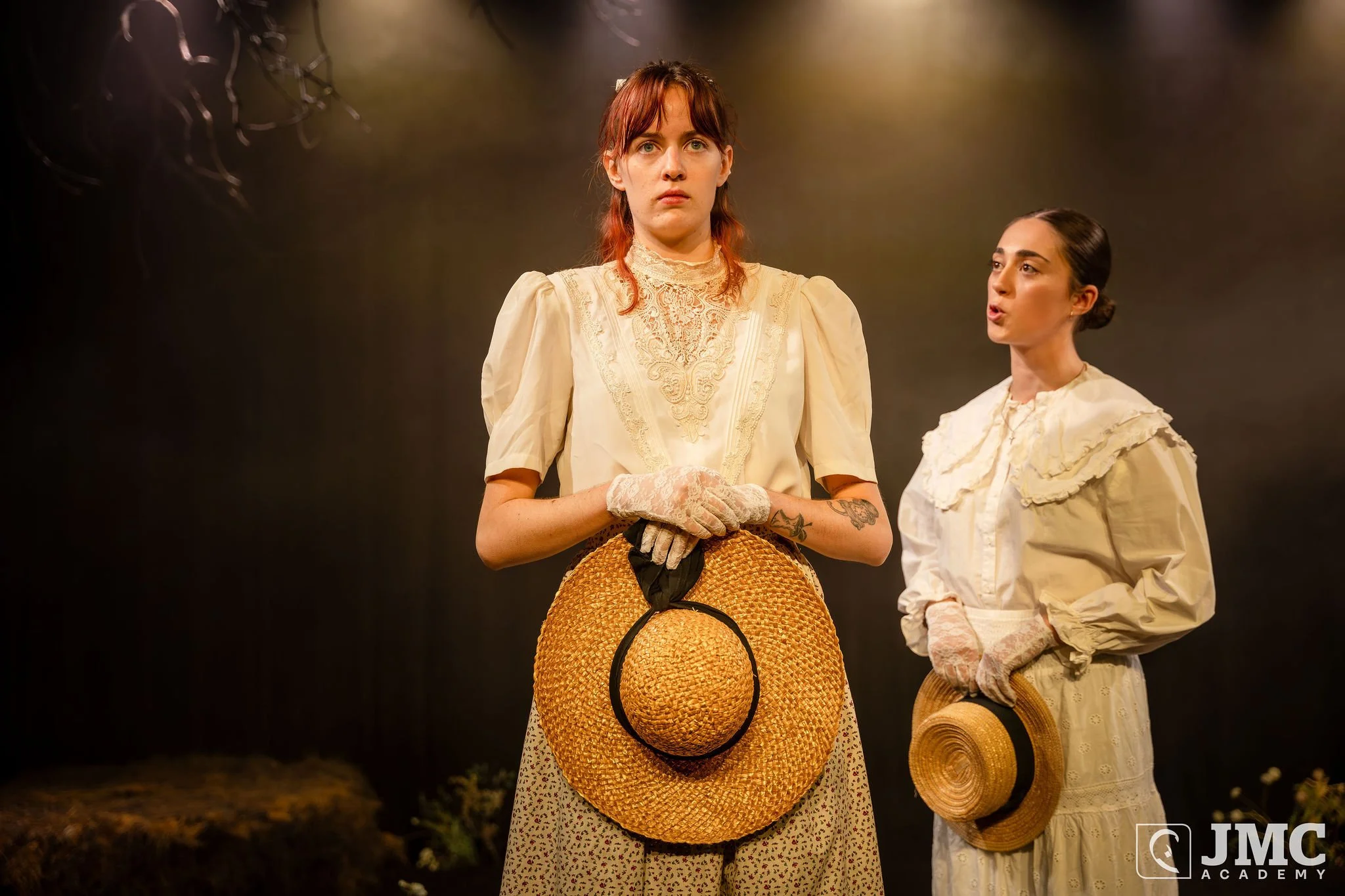 JMCPICNICATHANGINGROCK-07254.jpg