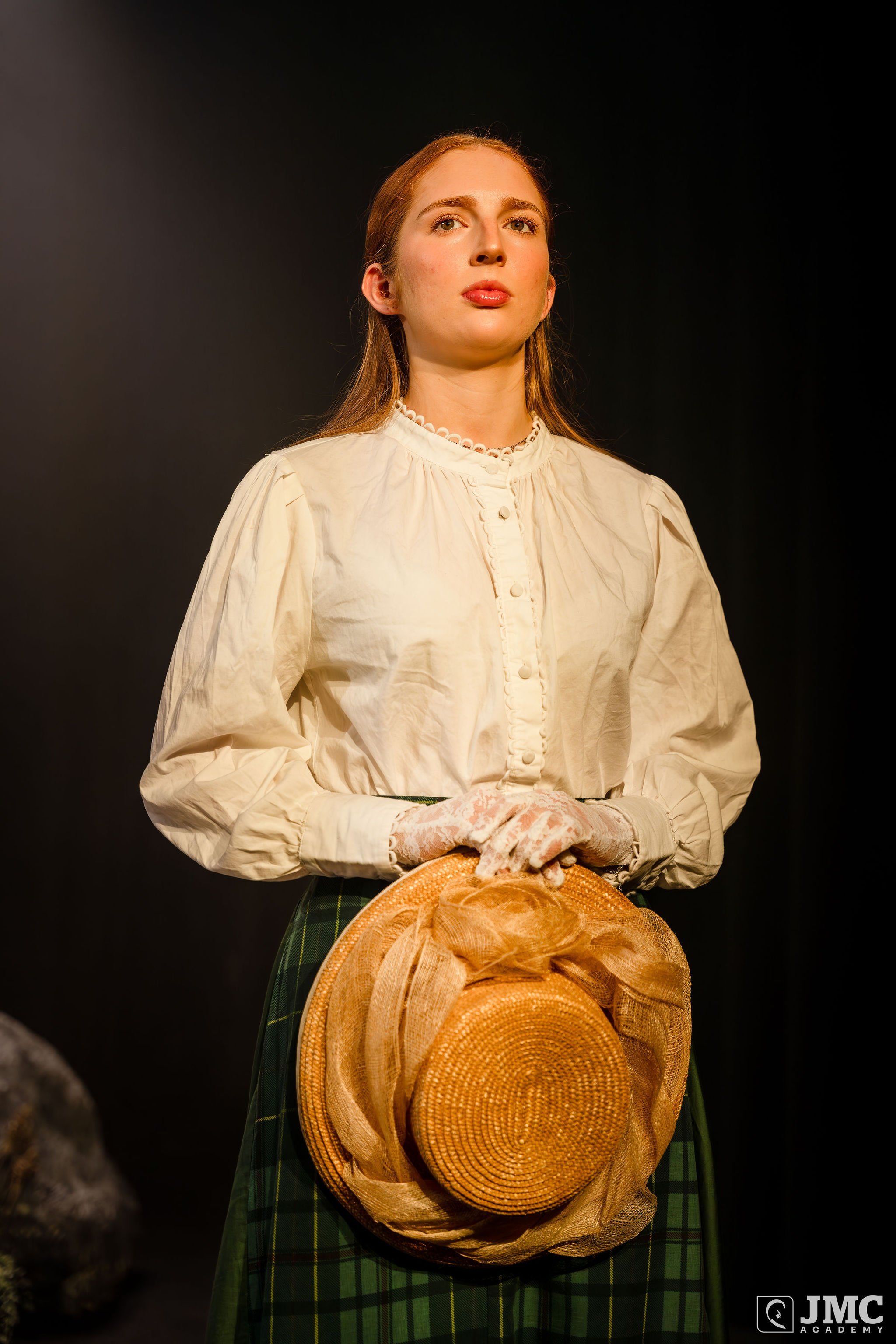 JMCPICNICATHANGINGROCK-07259.jpg