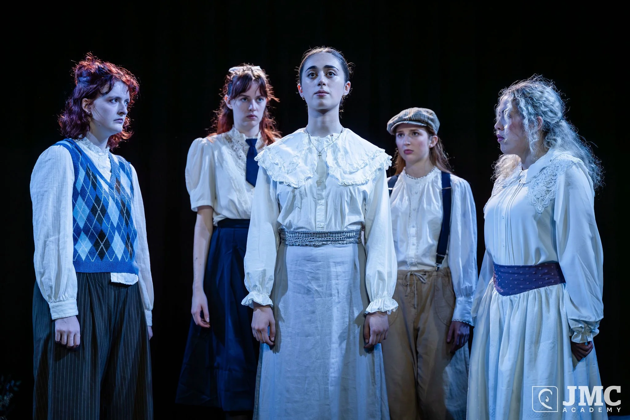 JMCPICNICATHANGINGROCK-07699.jpg