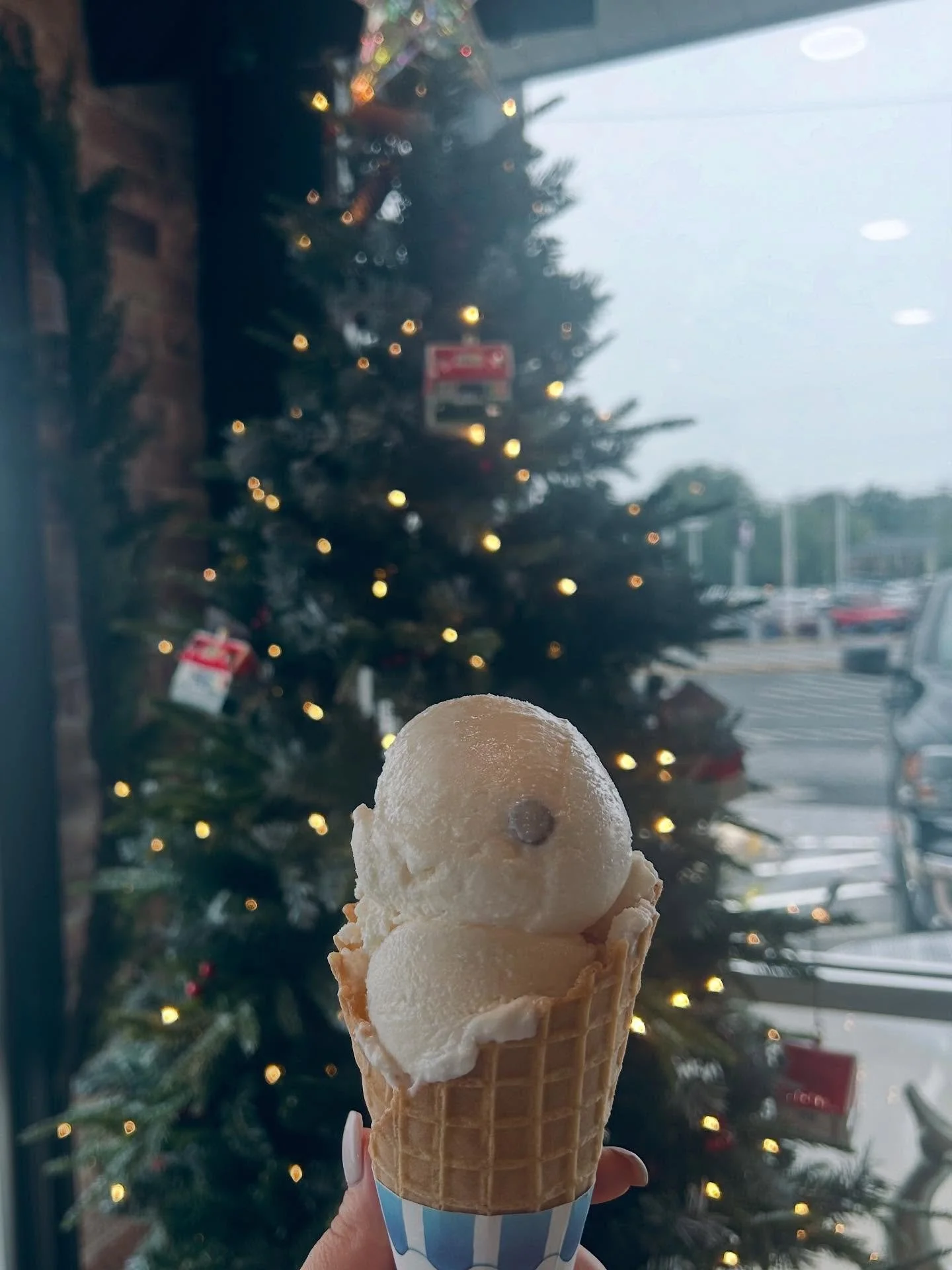 Happy National Ice Cream Day. Enjoy ice cream with Santa today, on this beautiful Christmas in July at Fusco’s!