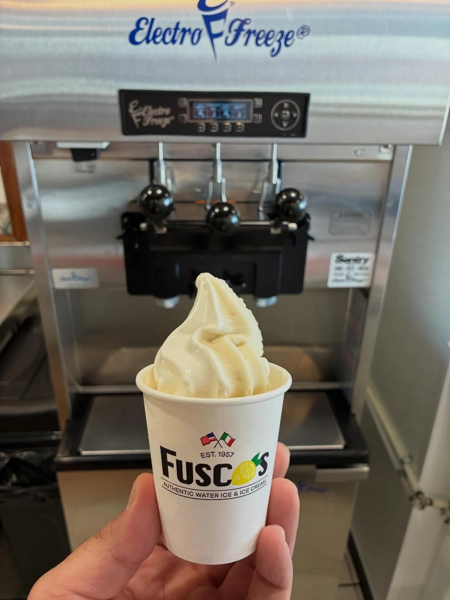 ‼️ New Flavor Alert ‼️ 
🍎 Candy Apple Vanilla Twist 🍎 
Limited Time Only