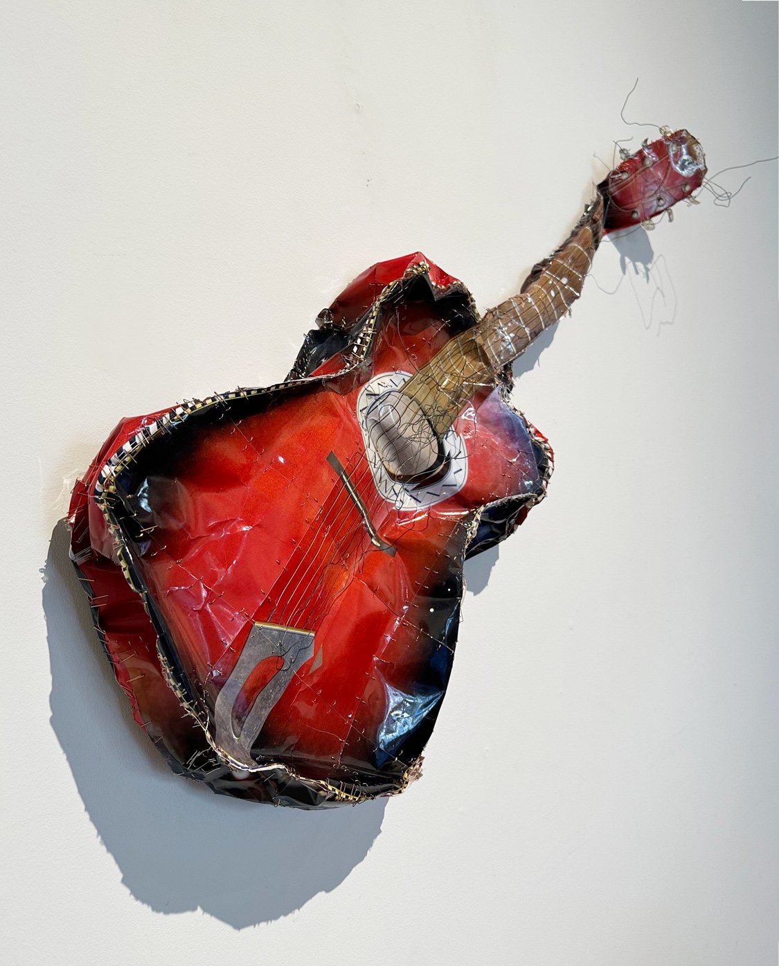 hatt_acoustic_guitar_2.jpg