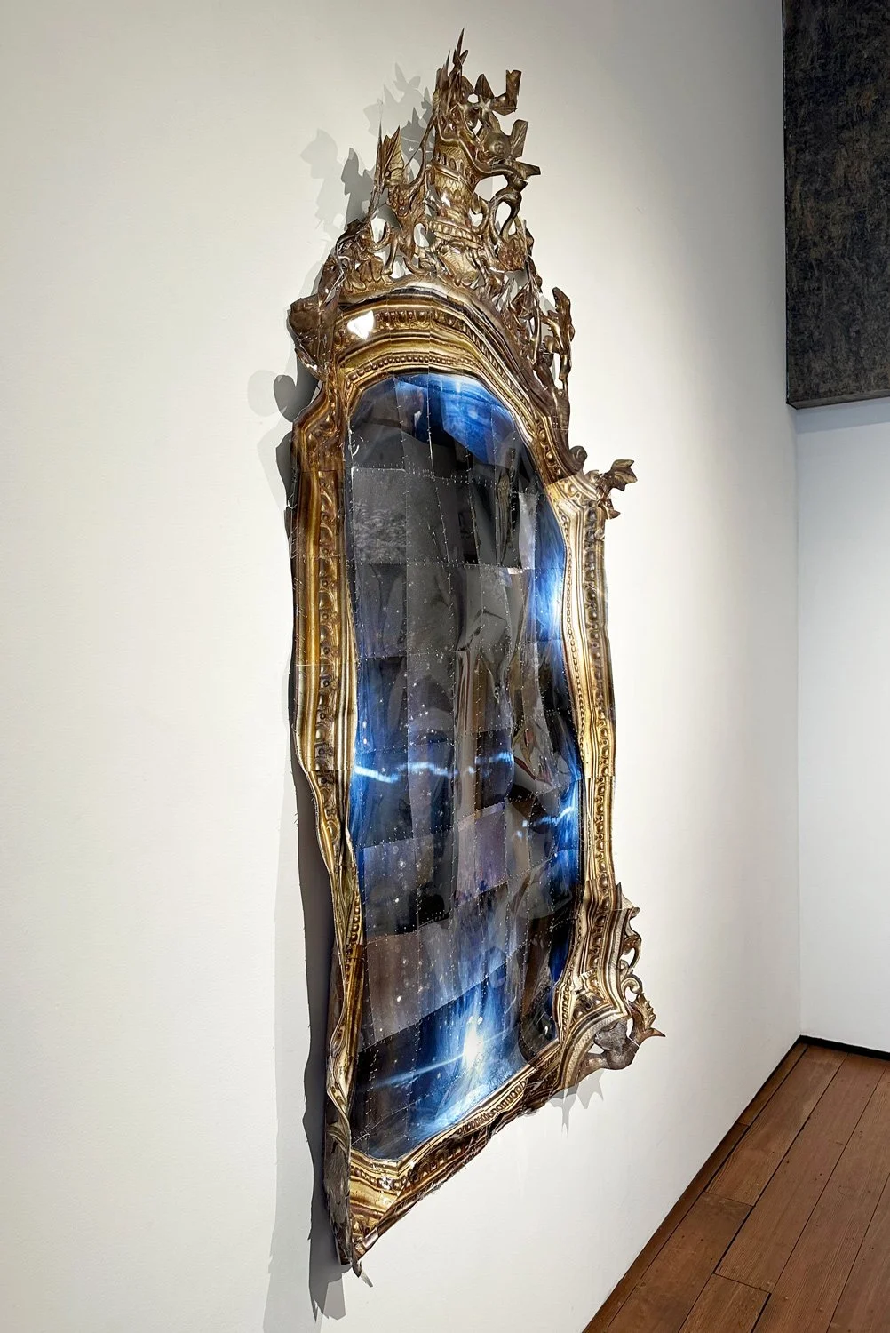 hatt_large-mirror_2.jpg