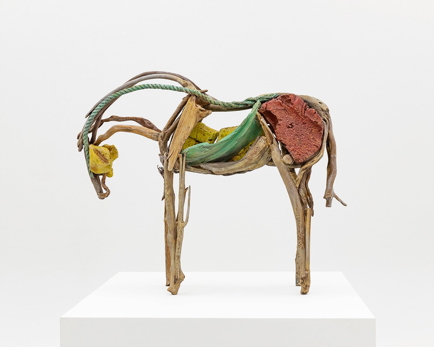 5510.1_Butterfield_Size-III-3932-Horse-with-Molded-Elements_Final-Approval_004.jpg