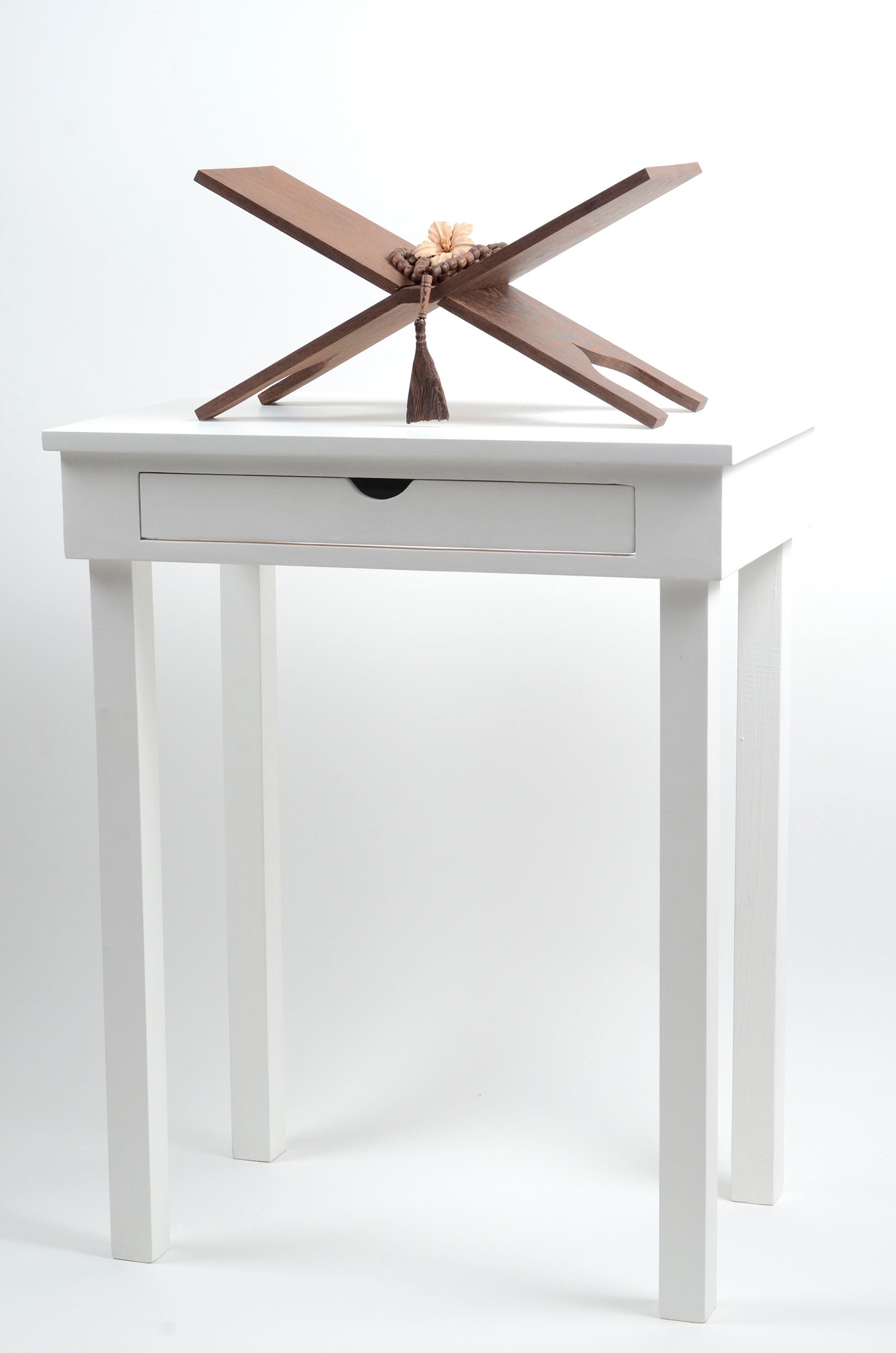Abid_Shape-Of-War_2025_closed-desk.jpg
