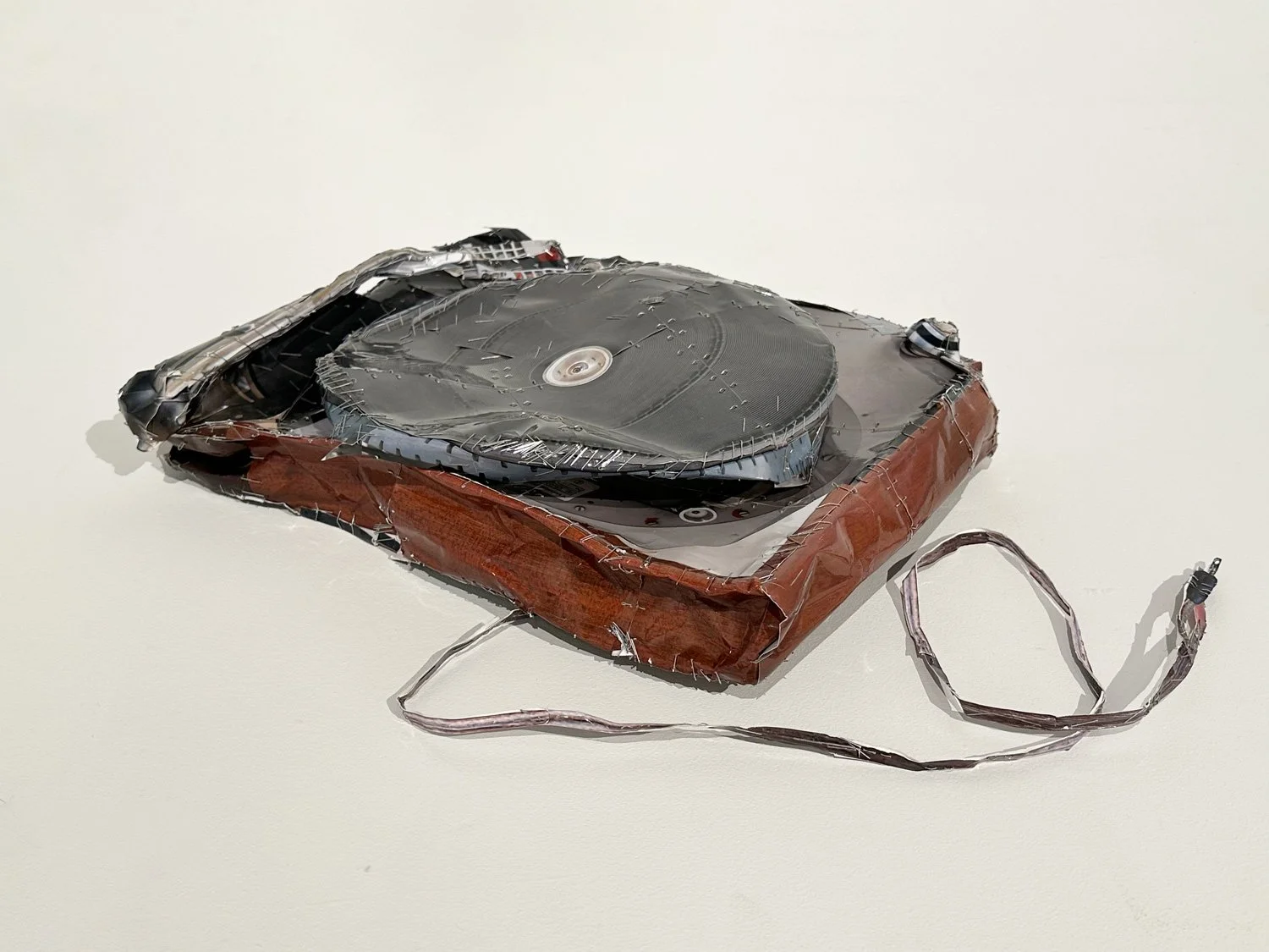 hatt_turntable_3.jpg