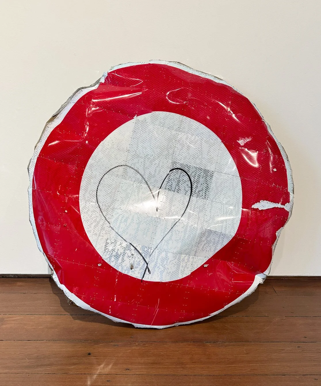 hatt_love-circle-large_1.jpg