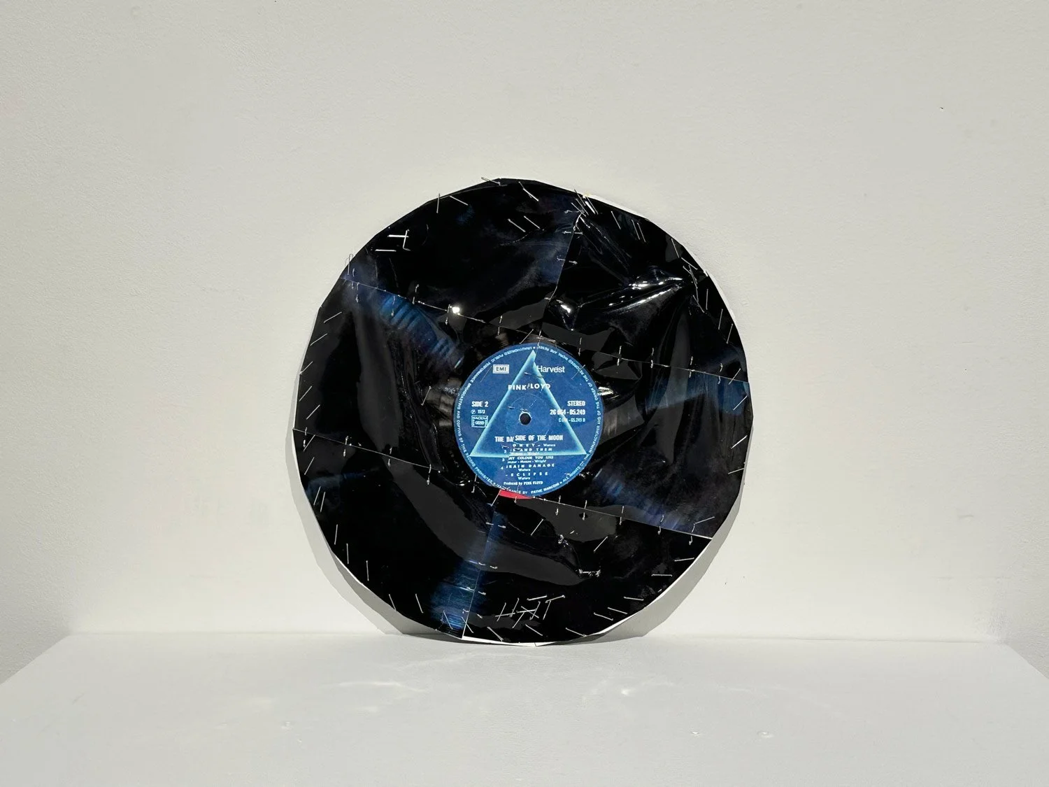 hatt_pink-floyd-dark-side-of-the-moon_1.jpg