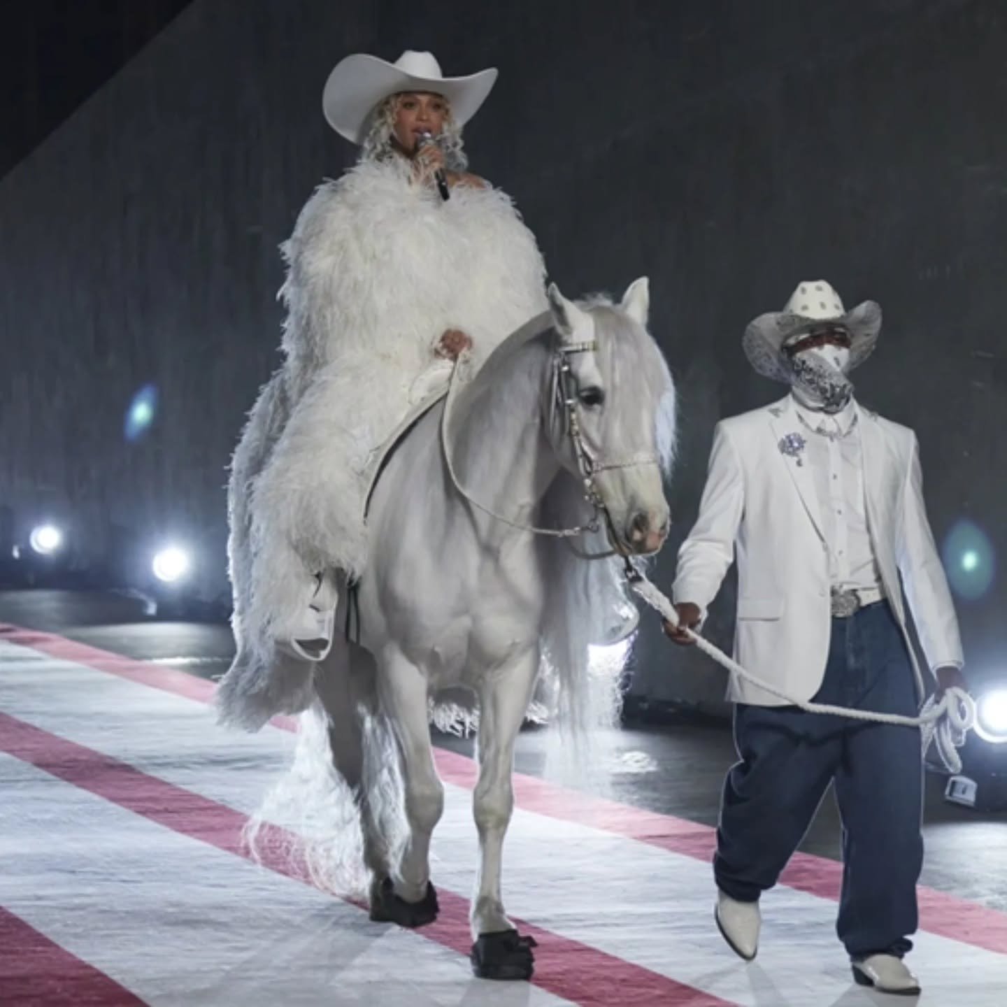 Beyonce&rsquo;s Christmas Halftime Show Review: Cowboy Carter a Collaboration with Shaboozey

By @patrickfreeman1863 

The term musical artist truly has found itself in Beyonce. It was truly exemplified in her latest 13-minute production on Christmas