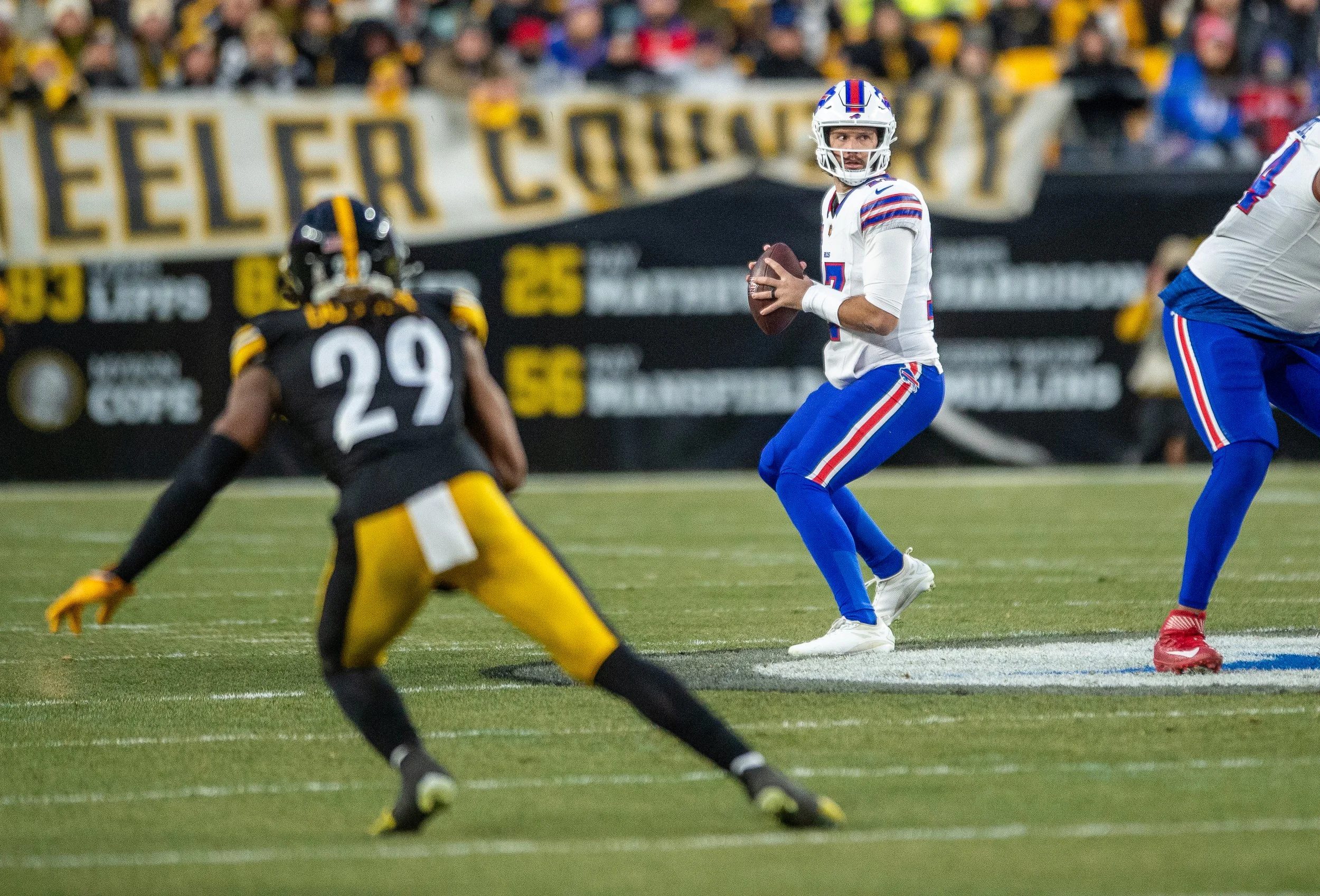 113025 Bills Vs Steelers WK13-6.jpg