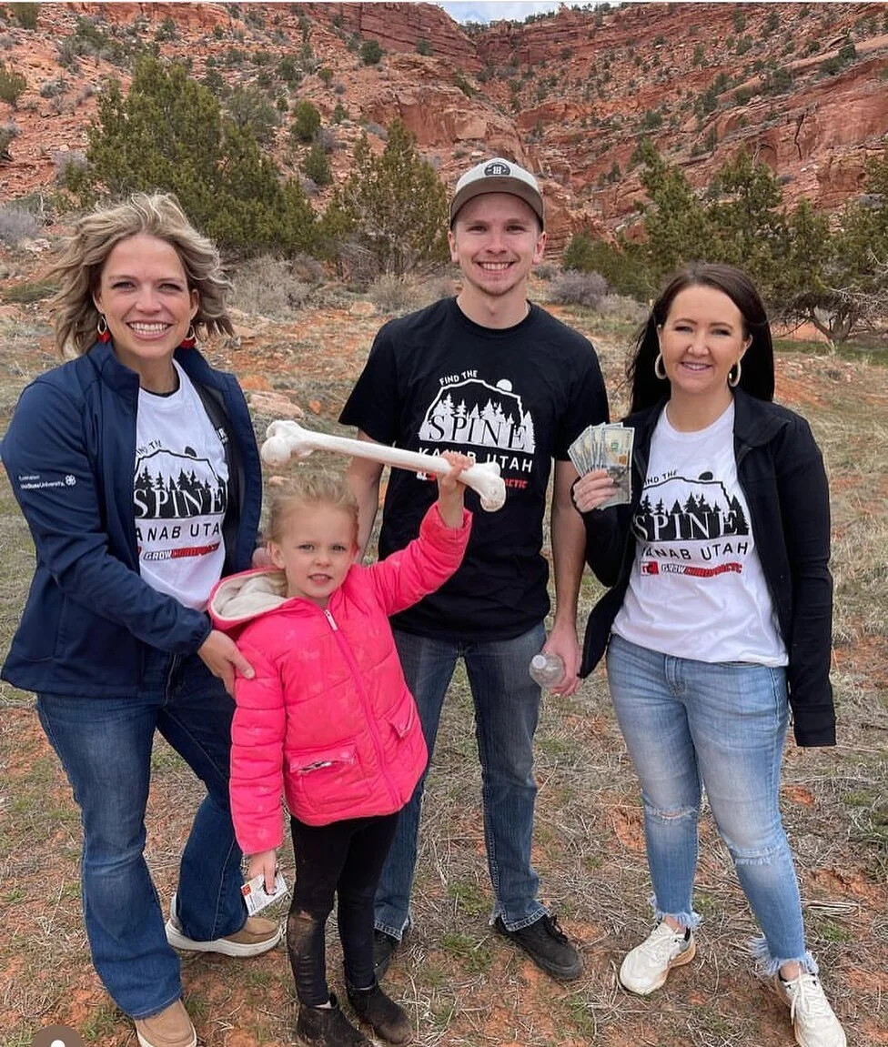 Congrats Hunter &amp; Acacia!! 🦴