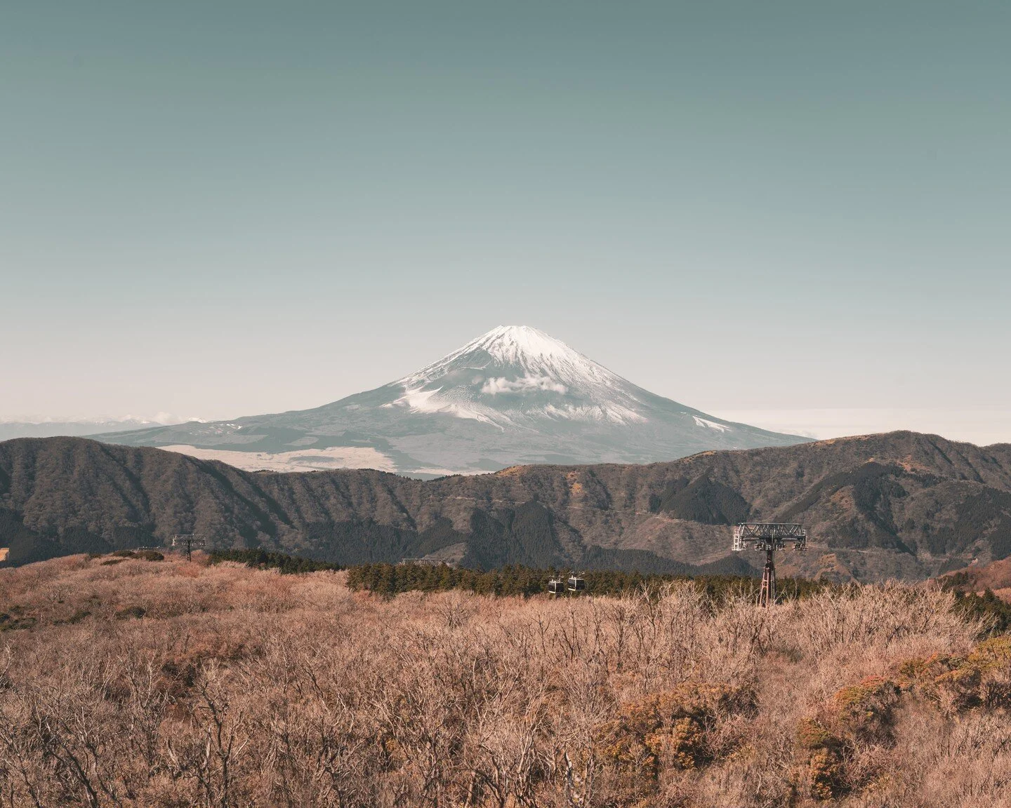 The iconic Mt Fuji on a clear sky (rare) day 

#mtfuji #mtfujiphoto_ig #clearsky