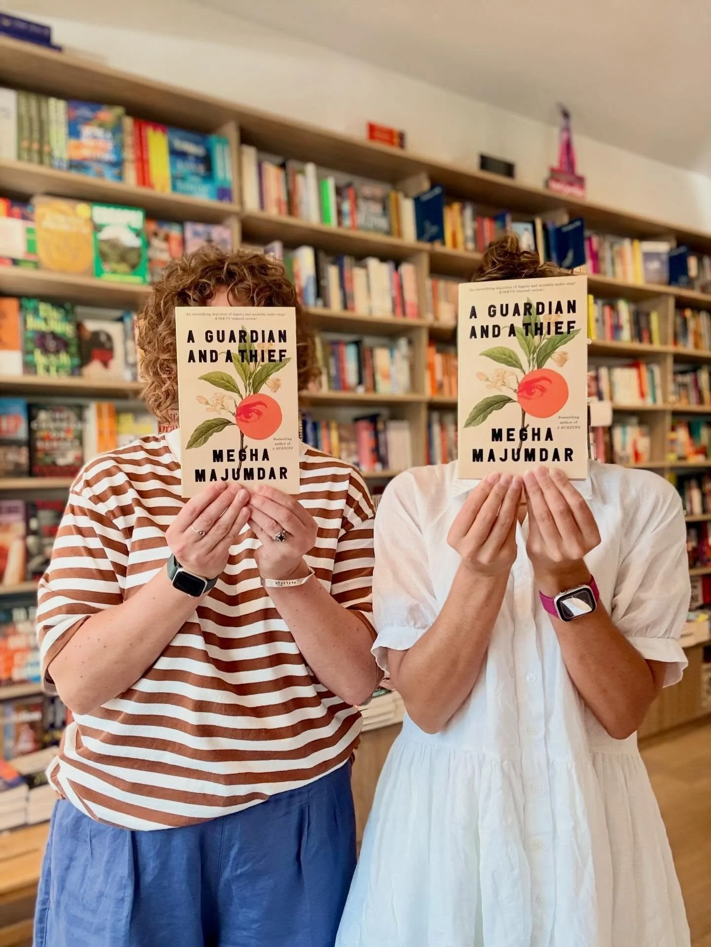 A recent favourite of Lara &amp; Amanda&rsquo;s - A Guardian and a Thief by @megha.maj 🍃 

Poetic &amp; pacey. Set in Kolkata over the span of a week, the city is gripped by flood, heat &amp; starvation. Ma has climate visas for the US but Boomba is