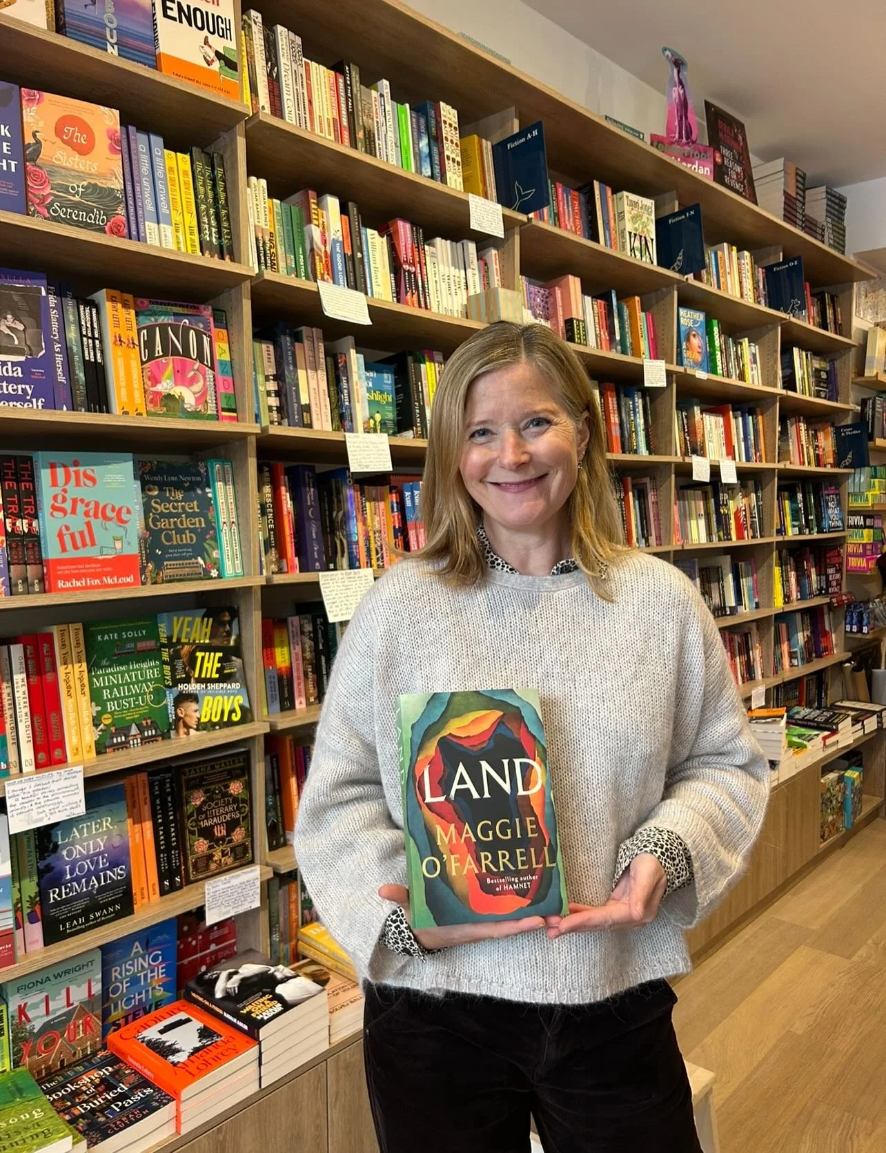 You&rsquo;ll find Gab &amp; Lara in store today, 10am-3pm 🩵 

Gab is heartily recommending Land by @maggieofarrellofficial, swipe for her review 📝🇮🇪🗾🌳
