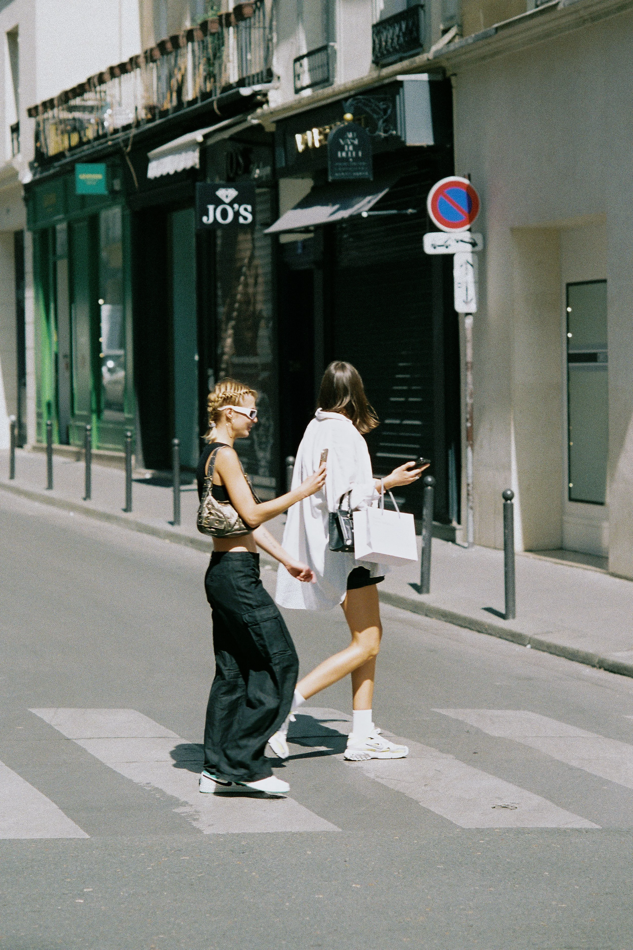 7610film115742-R1-052-24A.jpg