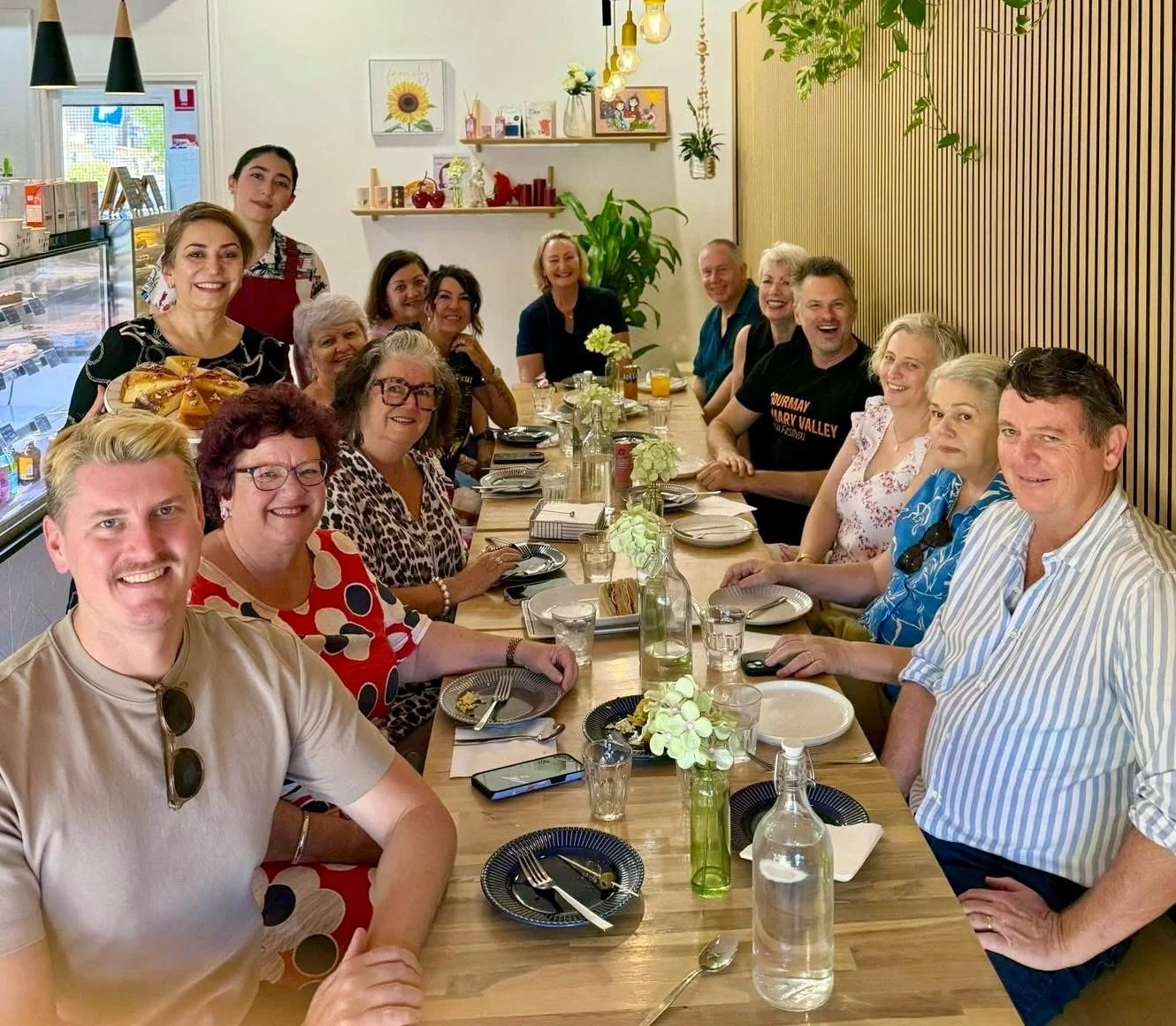 #nationalvolunteerweek 18-24 May so the perfect opportunity to say thanks to all of the volunteers around us. Communities wouldn&rsquo;t function without them! So our sincere thanks to everyone who volunteers in any capacity anywhere. 👏👏👏💕👌🙏 

