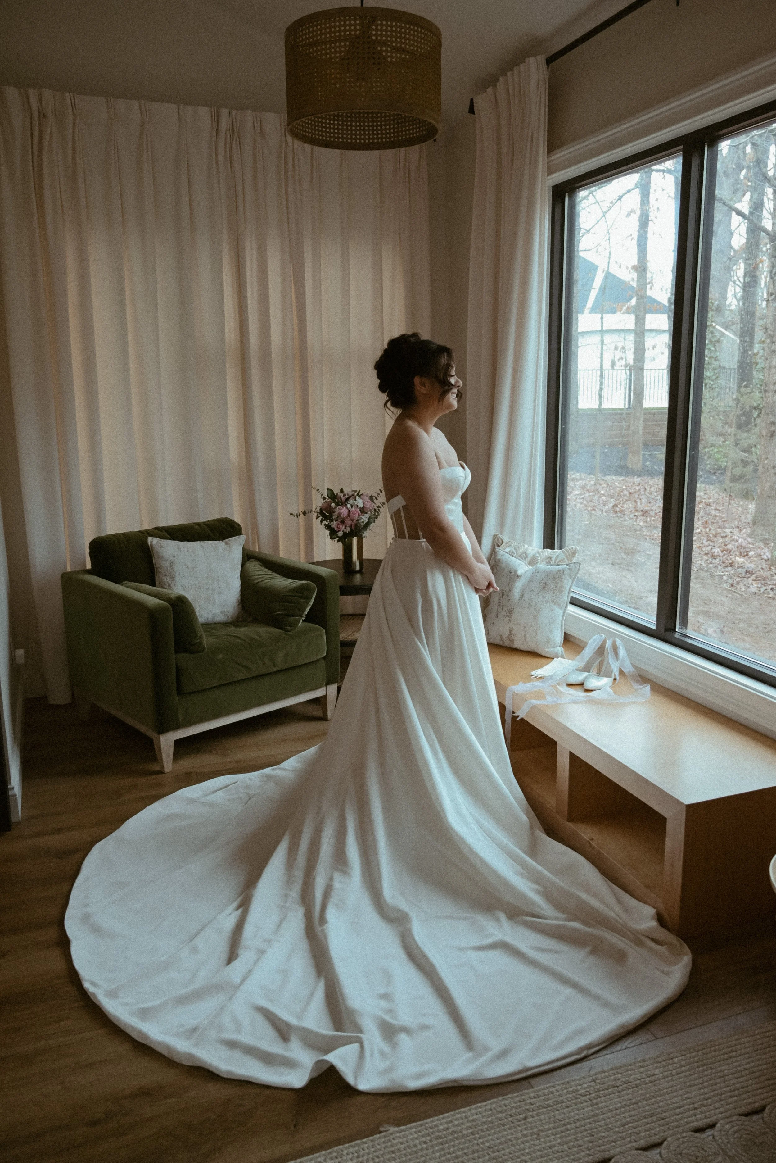 Nicholas Heir Glass Venue- A Wedding in the Smoky Mountains
