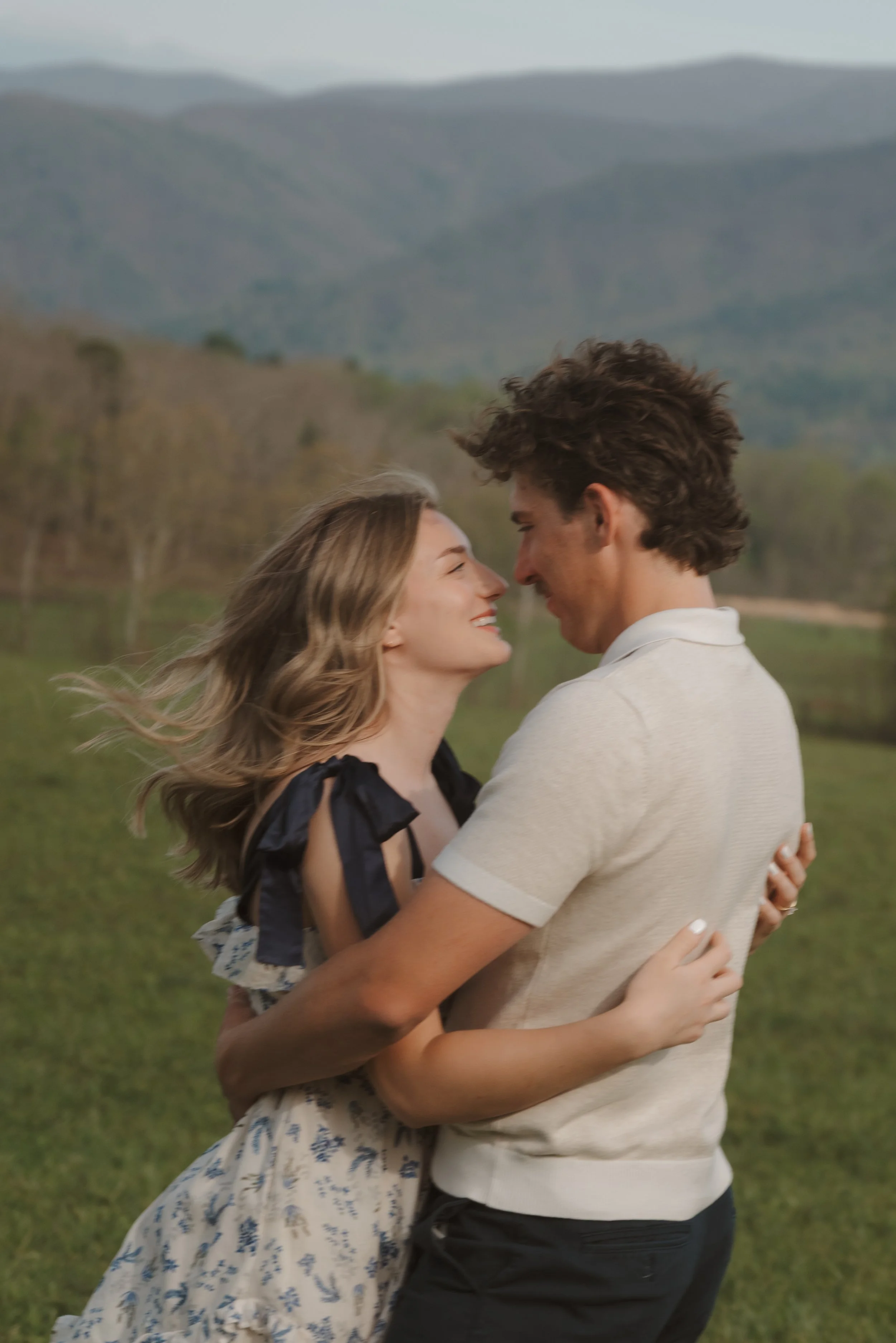 cades_cove_smokymountain_couples-27.JPG