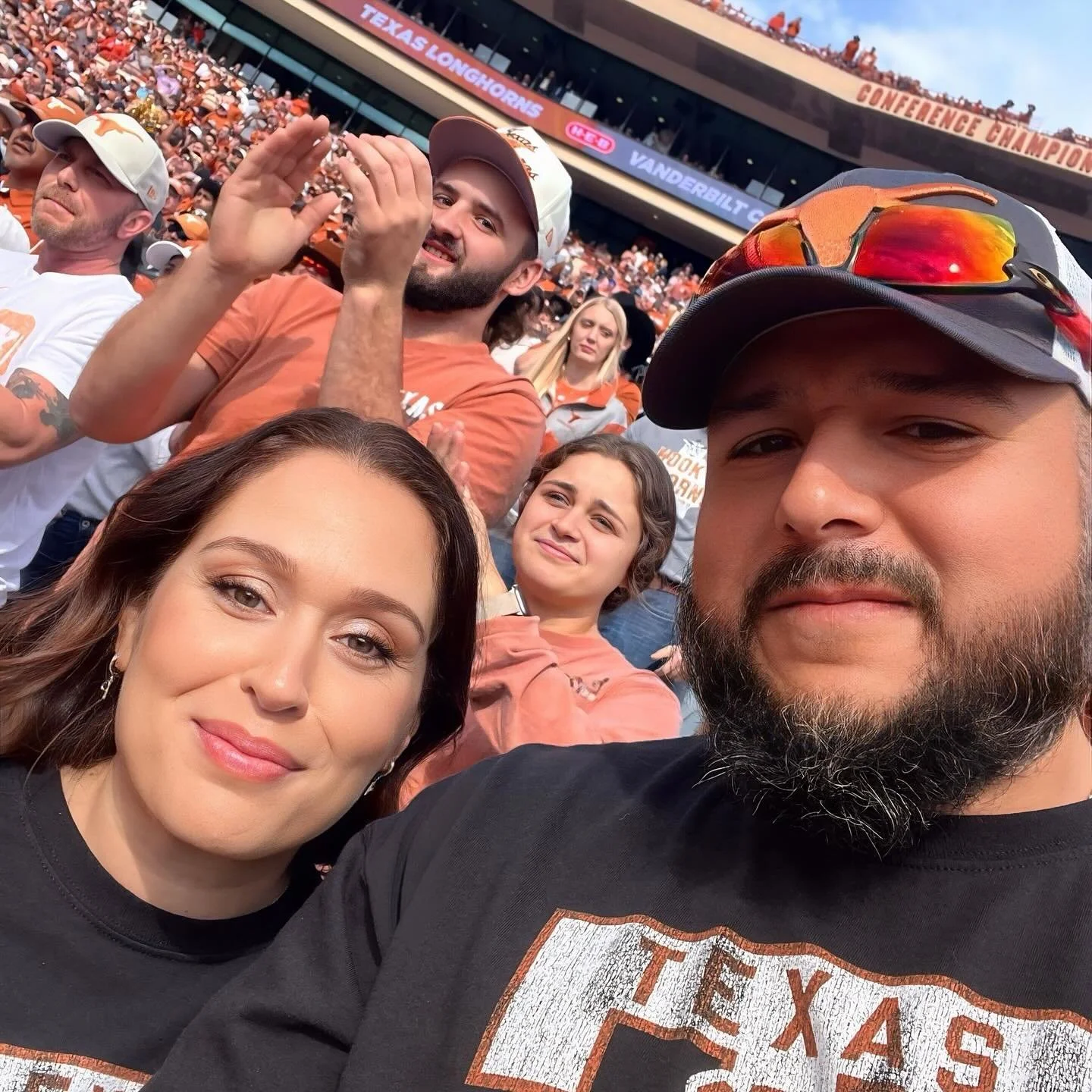 Hook Em!  @texasfootball @utaustintx @austintexasgov