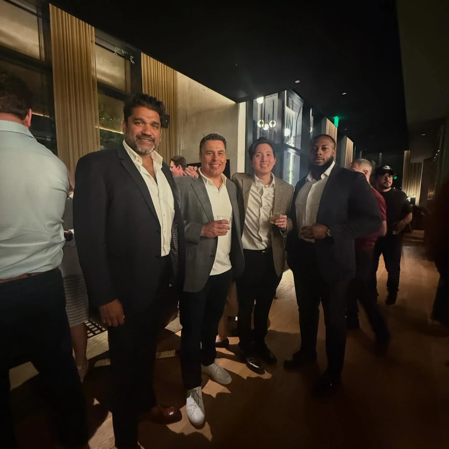 @warrenkalyan 🤝 @liveoakbank