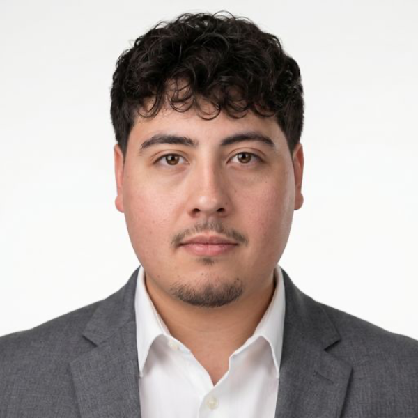 Jesus Alvarez, paralegal at Warren Kalyan
