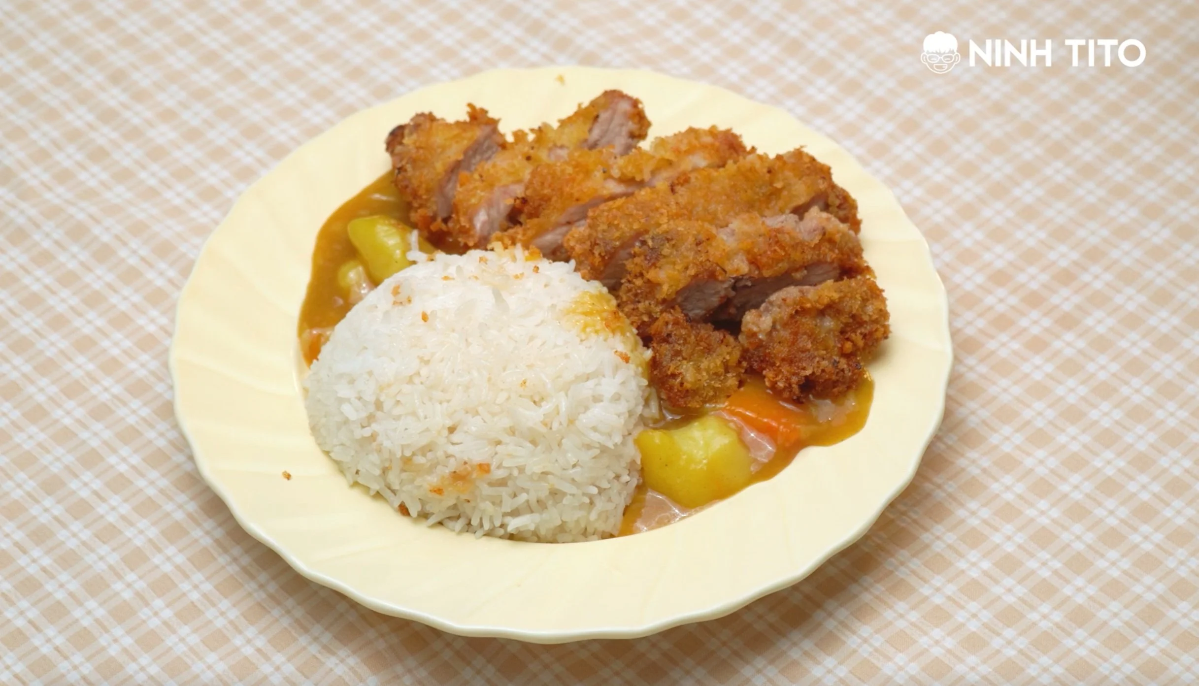 Công thức nấu cơm cà ri thịt chiên xù Nhật Bản — Ninh Tito - Food ...