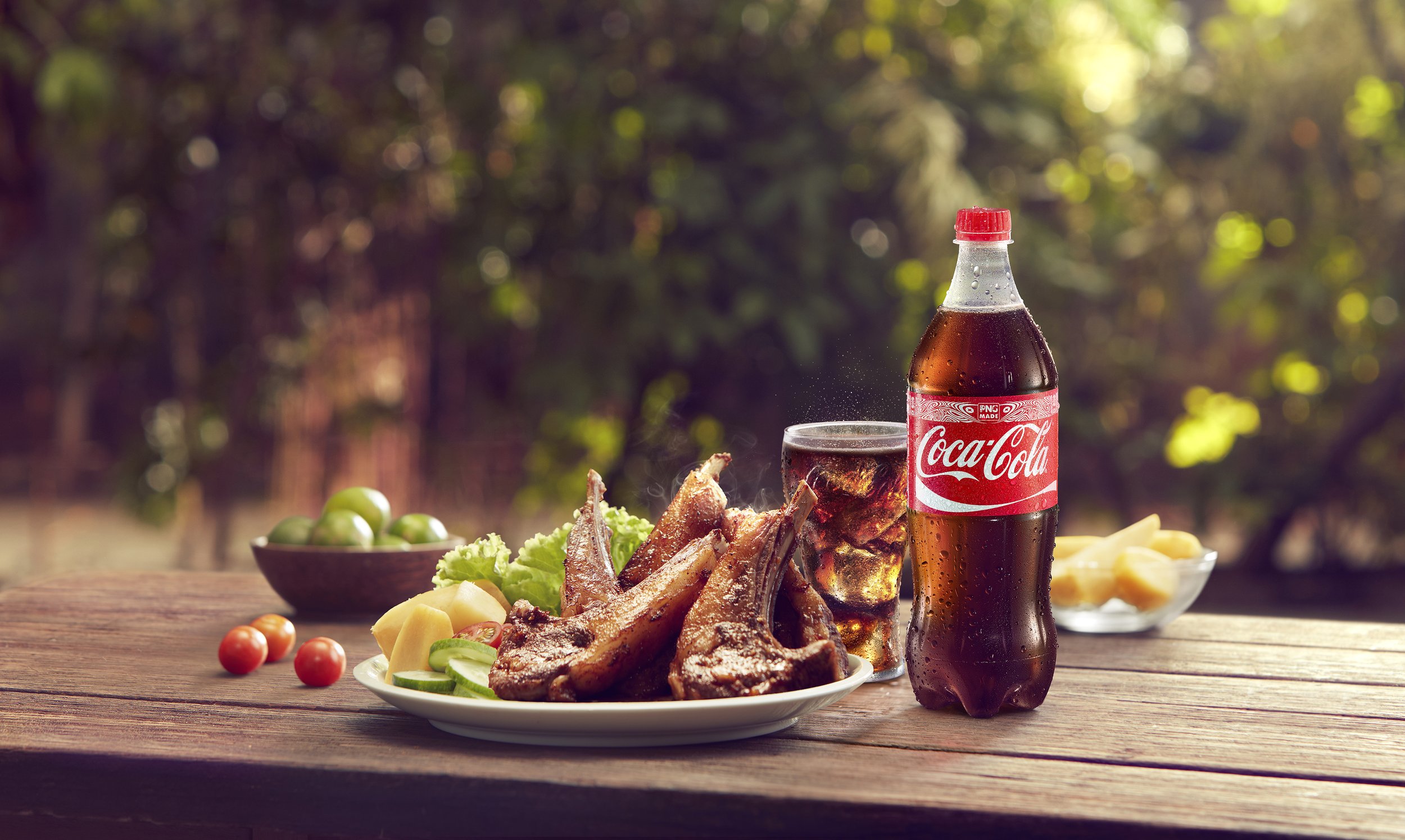 COCA COLA ' Lambchop 1liter_Final RGB.jpg