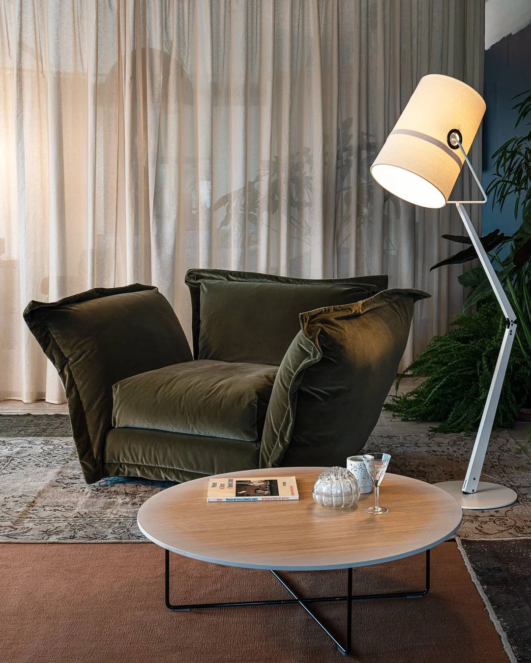 【美品】DIESEL LIVING with MOROSO ラウンジチェア DIESEL LIVING with MOROSO ディーゼル ラウンジチェア 【公式通販】