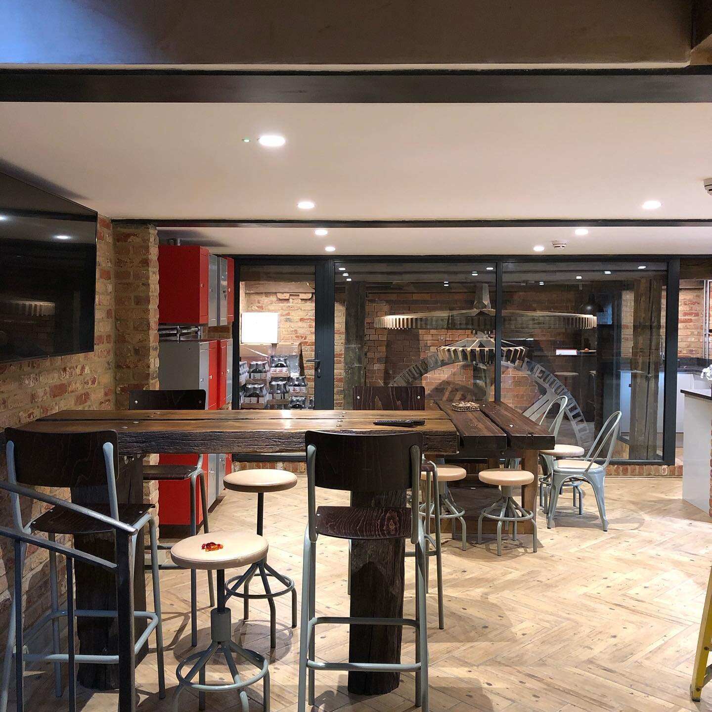 A brief look back at the @seratechnologiesltd lighting installed within our Watermill project.
A full design and supply package superbly delivered by Sera.
#mane #maneelectrical #engineer #lighting #LED #electrical #watermill