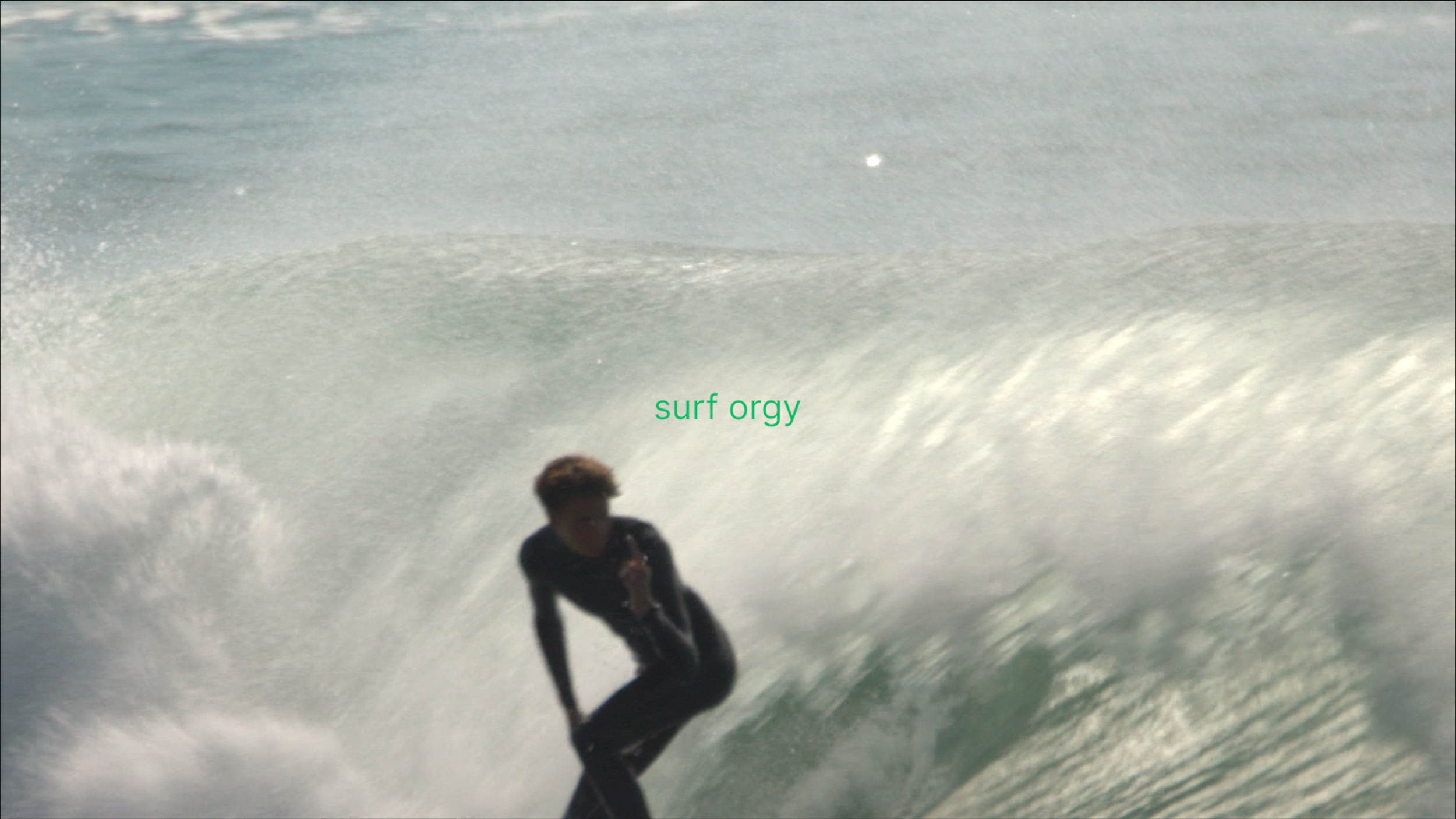 SURF ORGY HOSSEGOR: LOCALS HEROES MAKES BARRELS