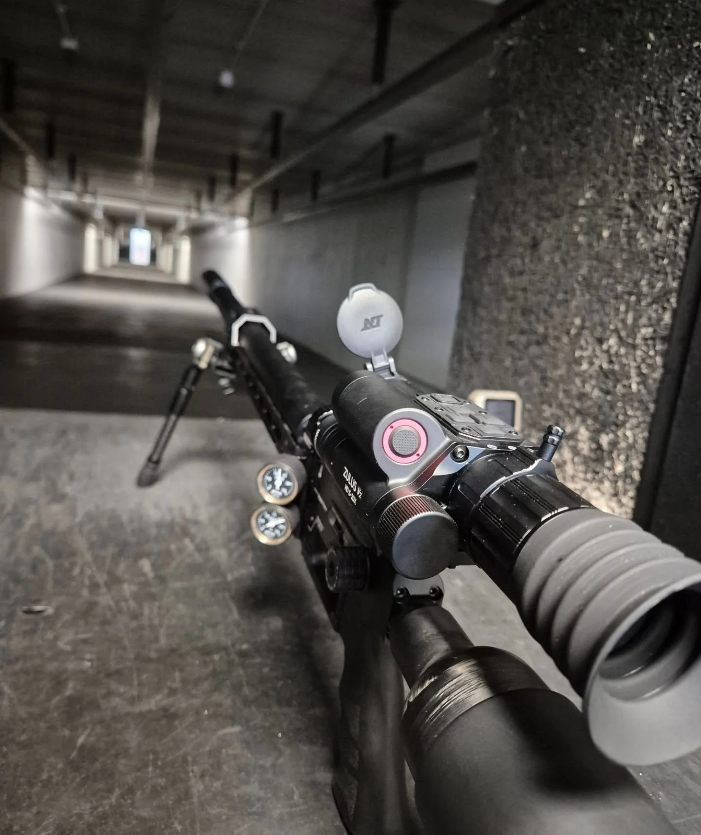Range day with the DNT Zulus v2 5-20R 🔫 

💥 Airgun - @fxairguns Dynamic 600mm .25 FAC 

💥 Bipod - @spartanprecision Valhalla 

💥 Scope - @dnt_optics Zulus V2 5-20R 

[ Hashtags ]
#DNTZULUSV2 #Rangefinder #Optics #LongRange #GearReview #OutdoorGea