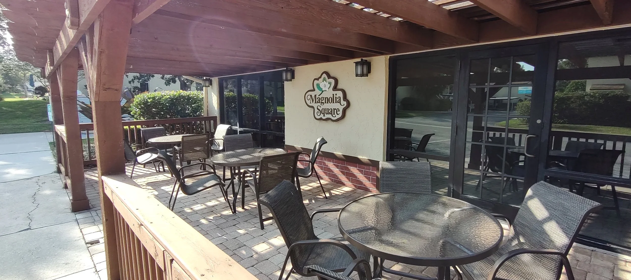 Photos — Magnolia Square Condos