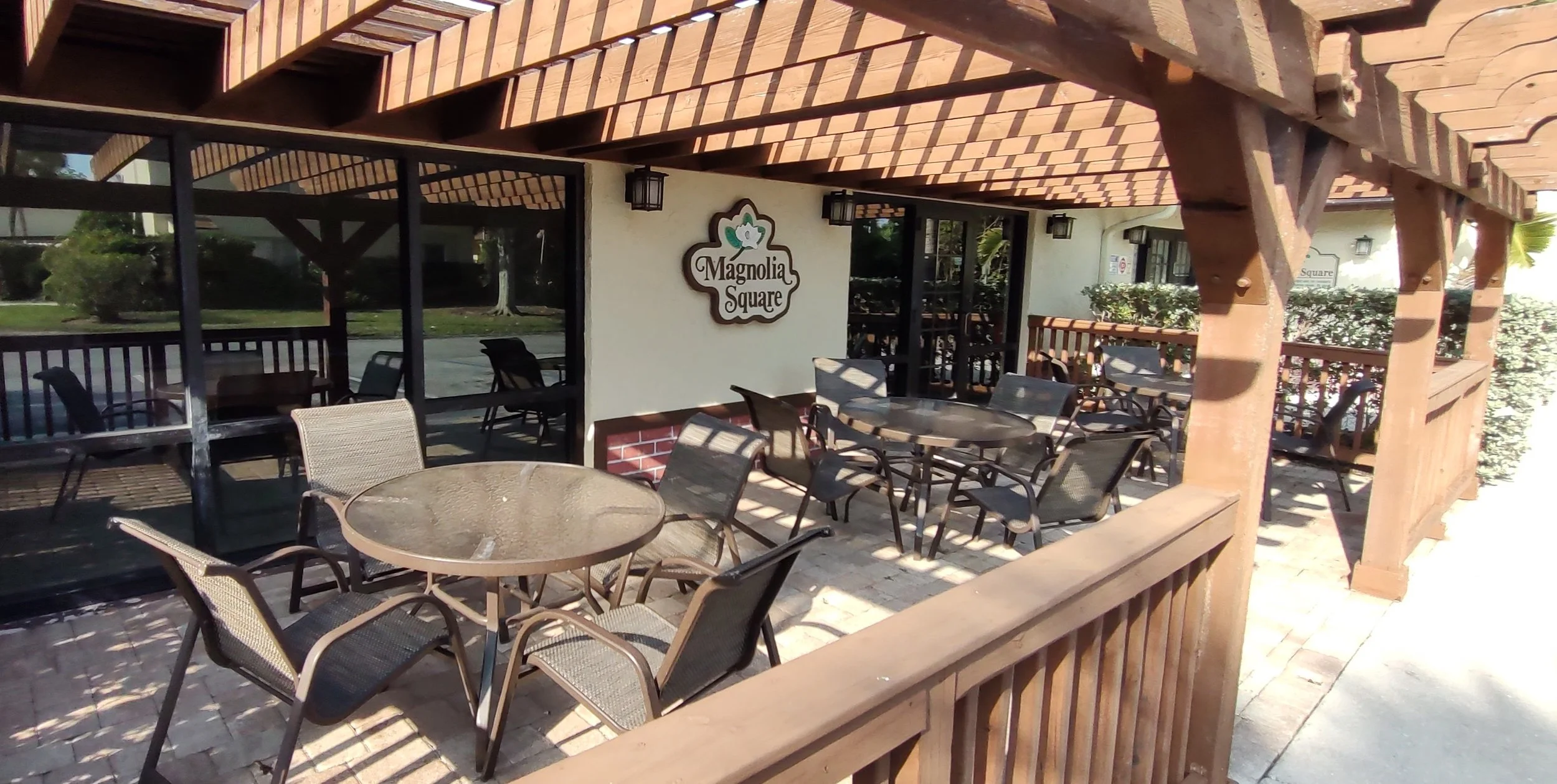 Photos — Magnolia Square Condos