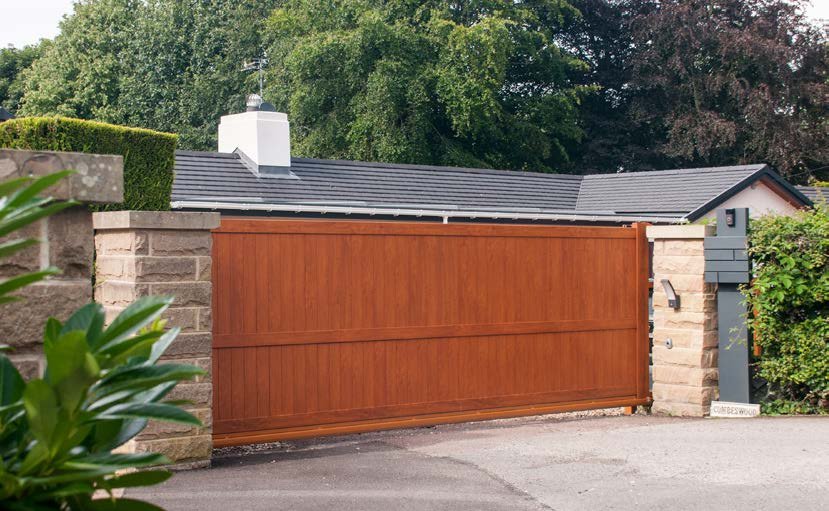 brown+electric+gates+supplied+in+the+west+midlands.jpg