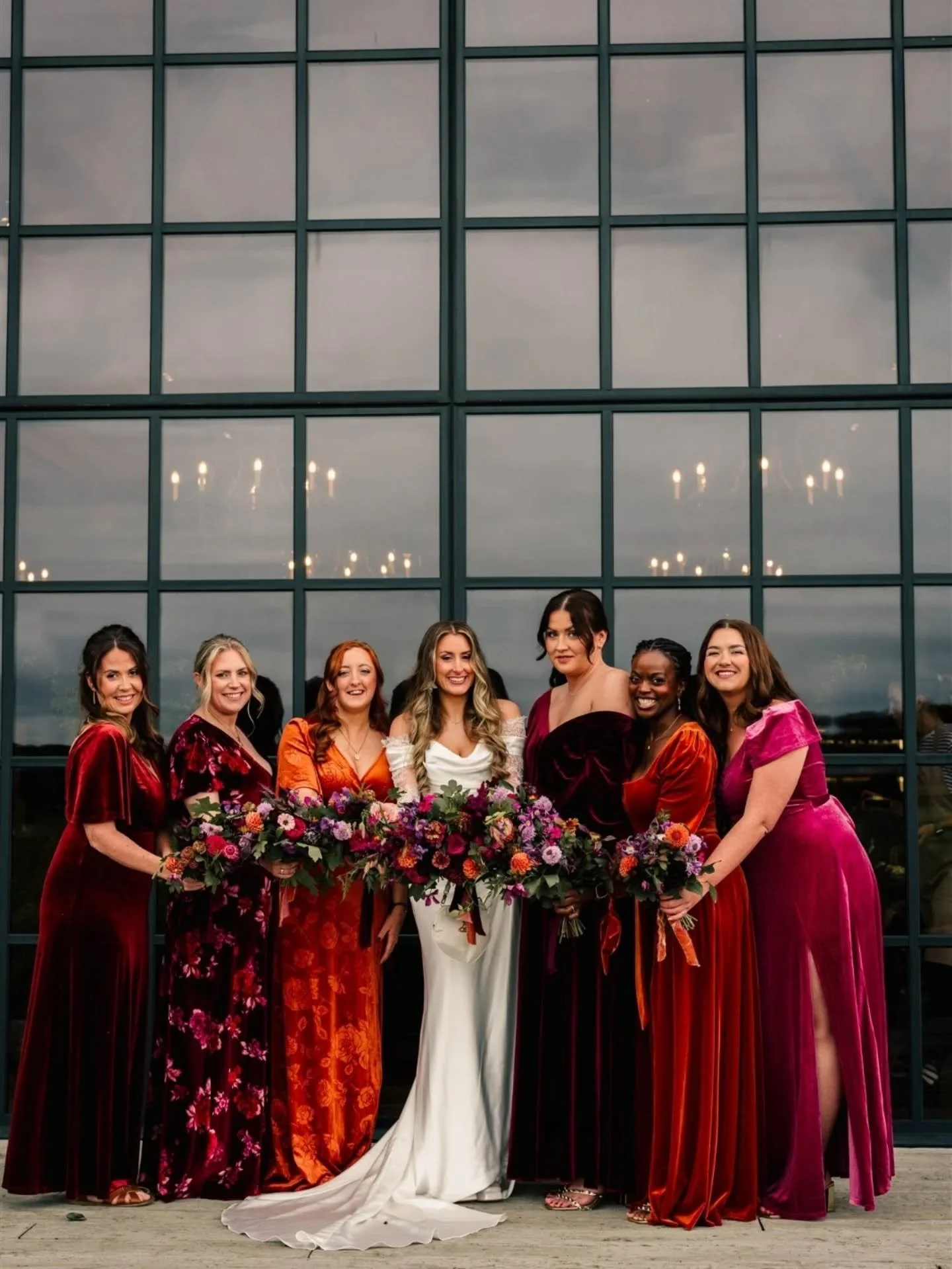 Making a statement comes naturally to our awesome couples and Sar with her bridal party was no exception ✨

🧡 These babes nailed the dress memo with the super rich colours &amp; the texture &hearts;️ this works so well with the Autumn aesthetic - ca