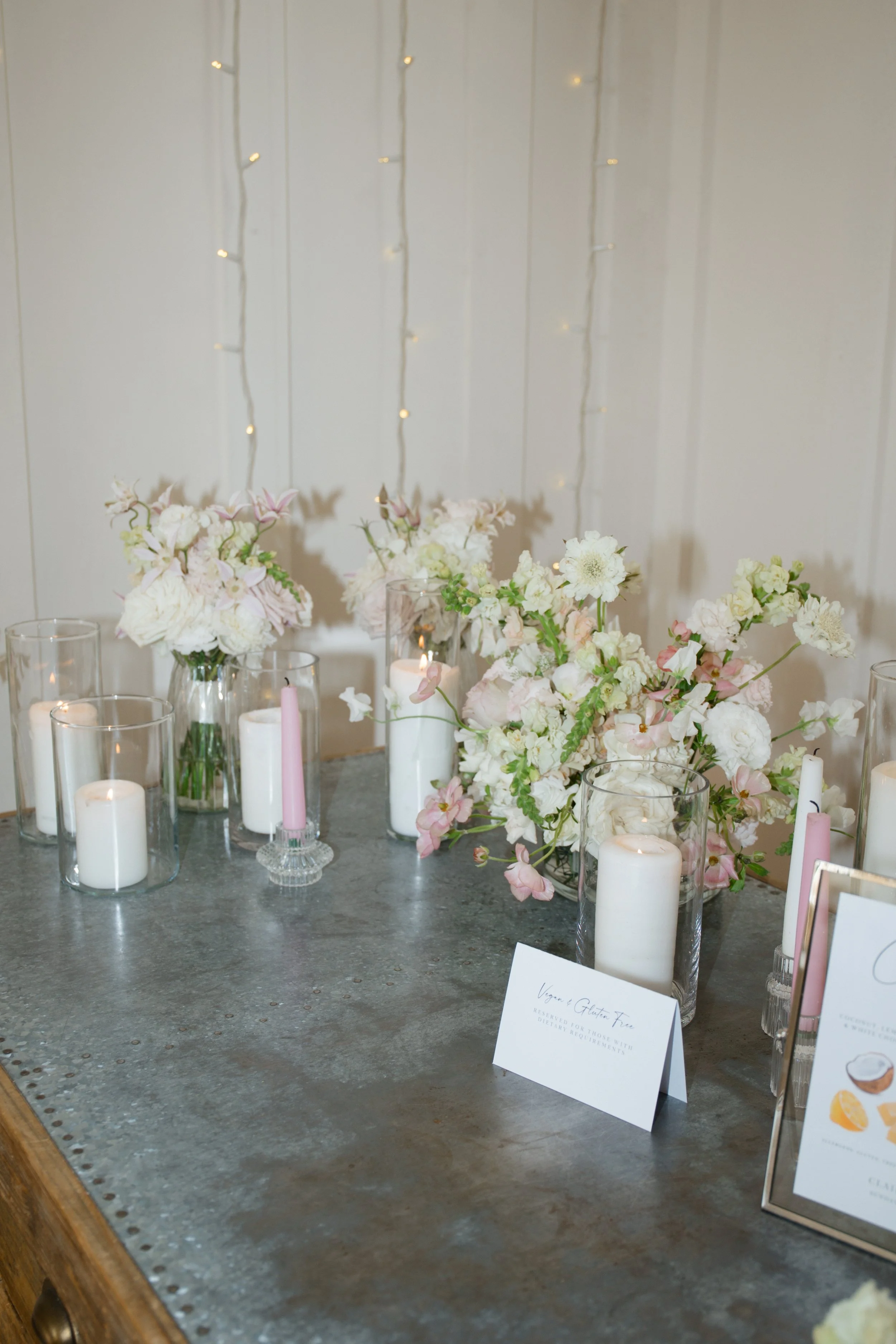 millbridge-court-cake-table.jpg