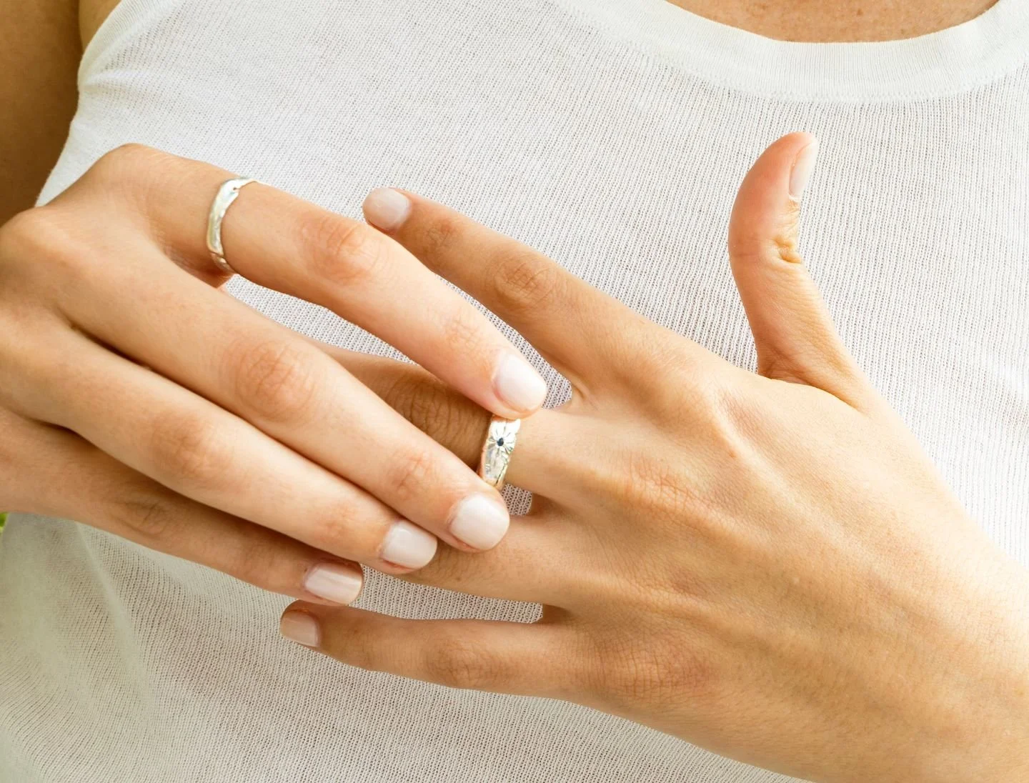 🩶.

#saffire #stone #silver #jewellery #jewellerydesign #silver #silver925 
#fineart #jewels