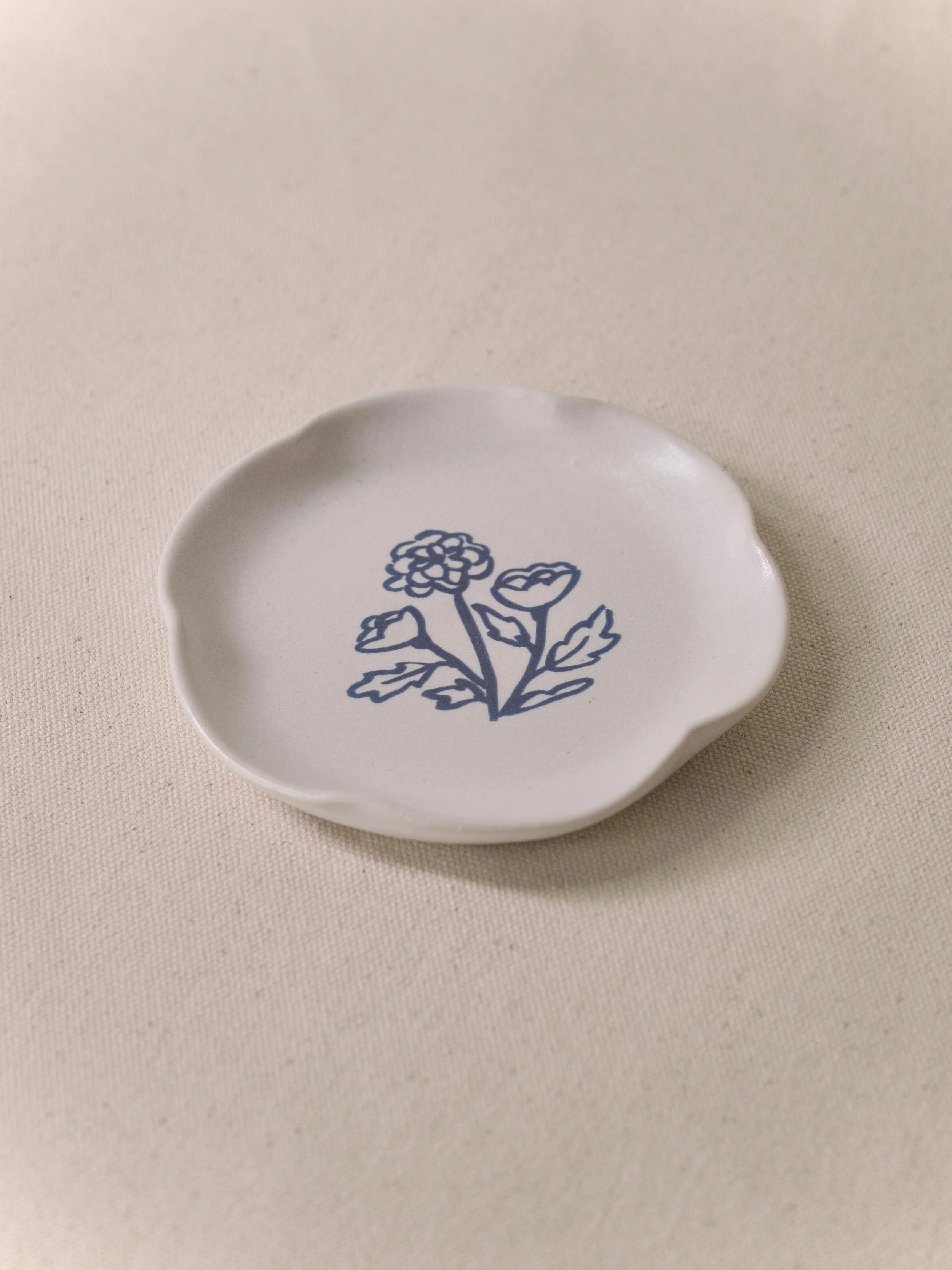 Little Fire Ceramics_Aly Miller_Illustrated Marigold Plate_Single.jpeg