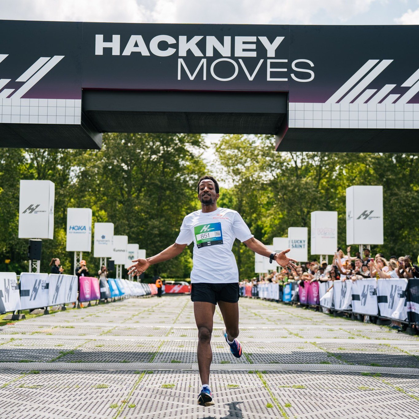 DAY 1 COMPLETE ✅

What a day it has been! From our schools challenge, community 5k's and all the amazing fitness classes in the event village, it's safe to say Hackney definitely moved 🕺

We can't to see you all again tomorrow for the Wizz Air Hackn