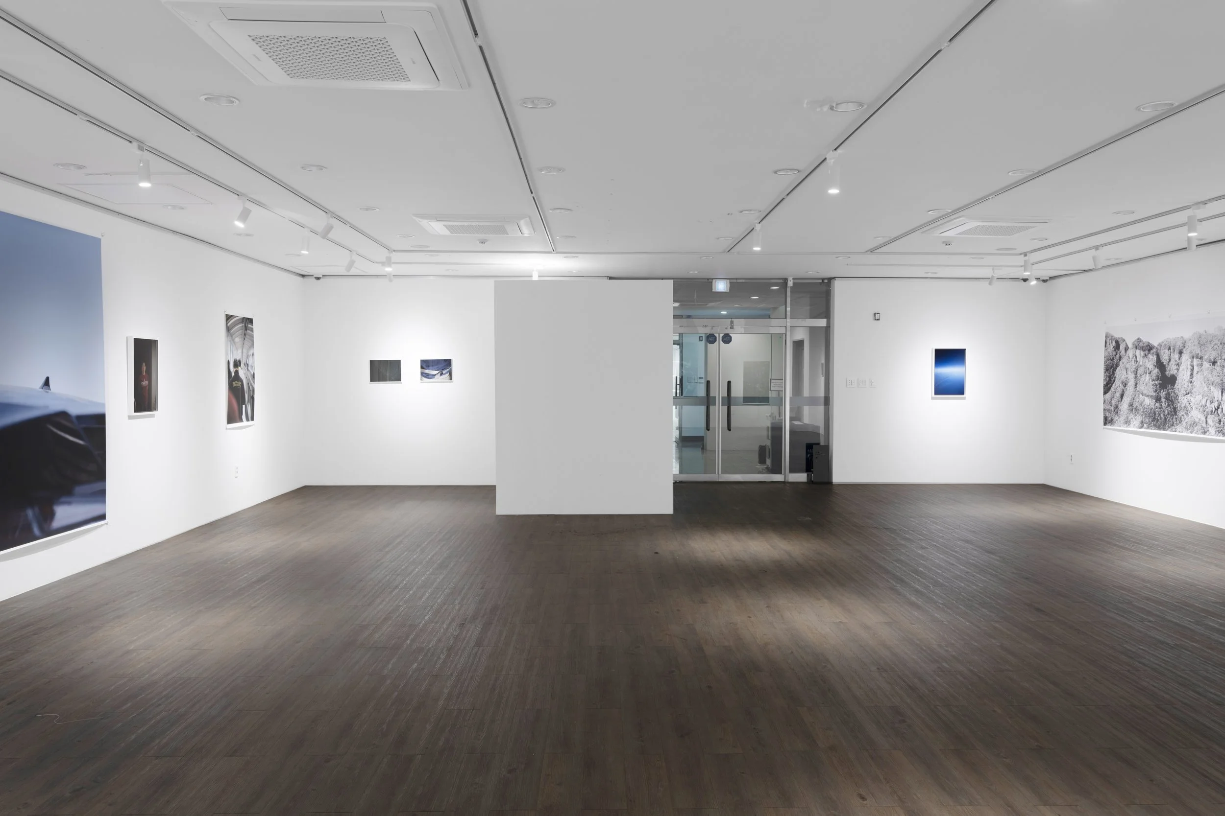 Midlevel escalator-2.JPG