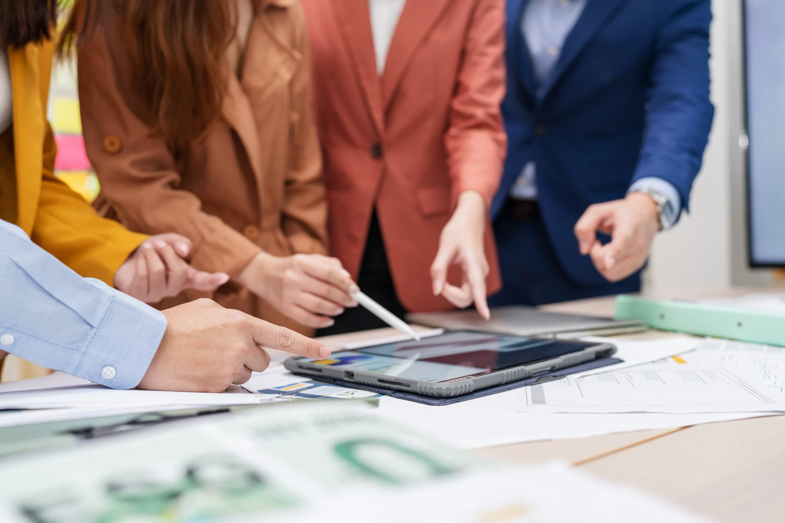 Leading Workforce Adoption of AI: How to Turn AI Investment Into Business Impact 