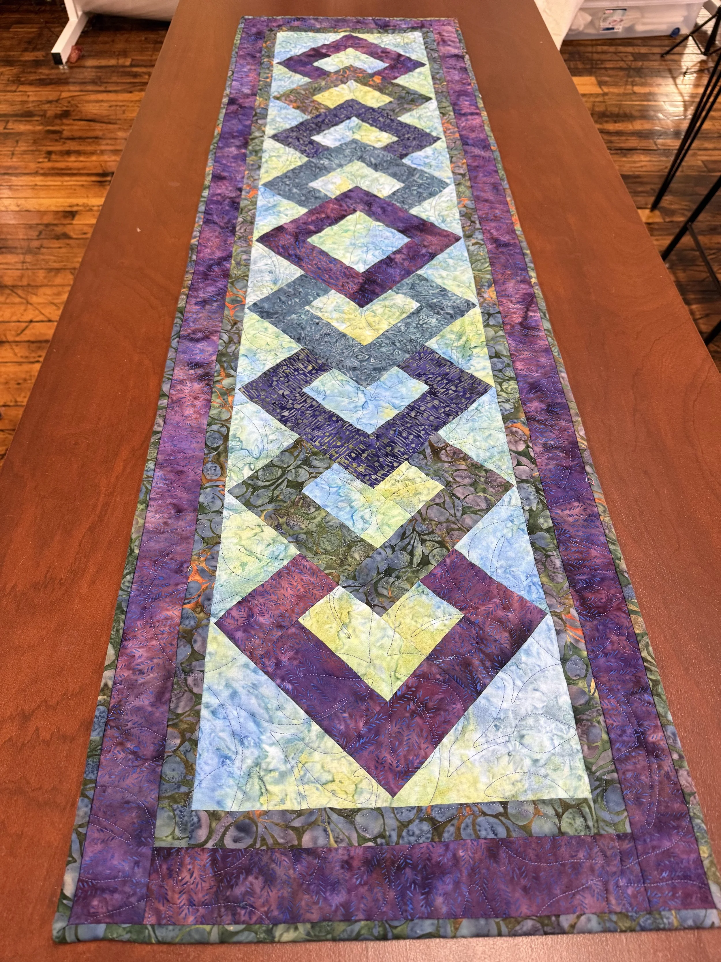Beginners Quilt-Along: Linked Rings Tablerunner
