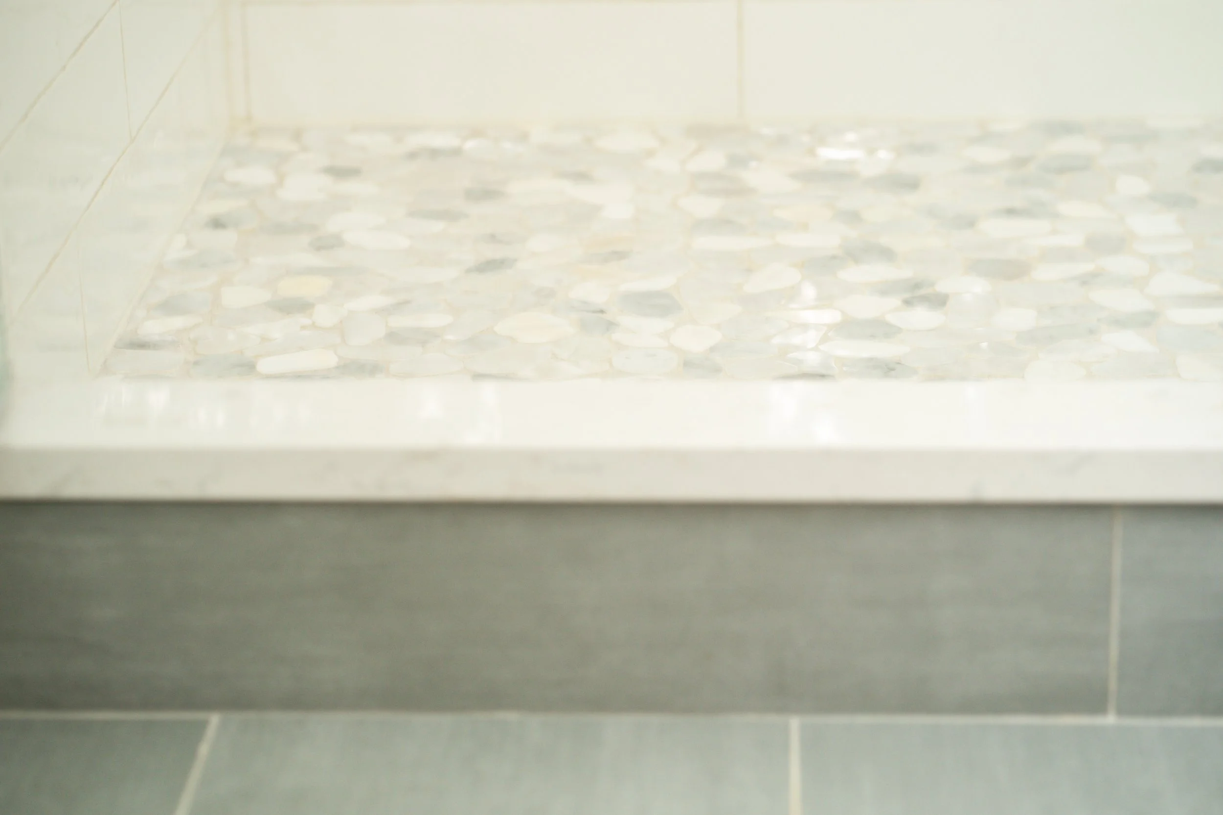 Master Bathroom-15.jpg