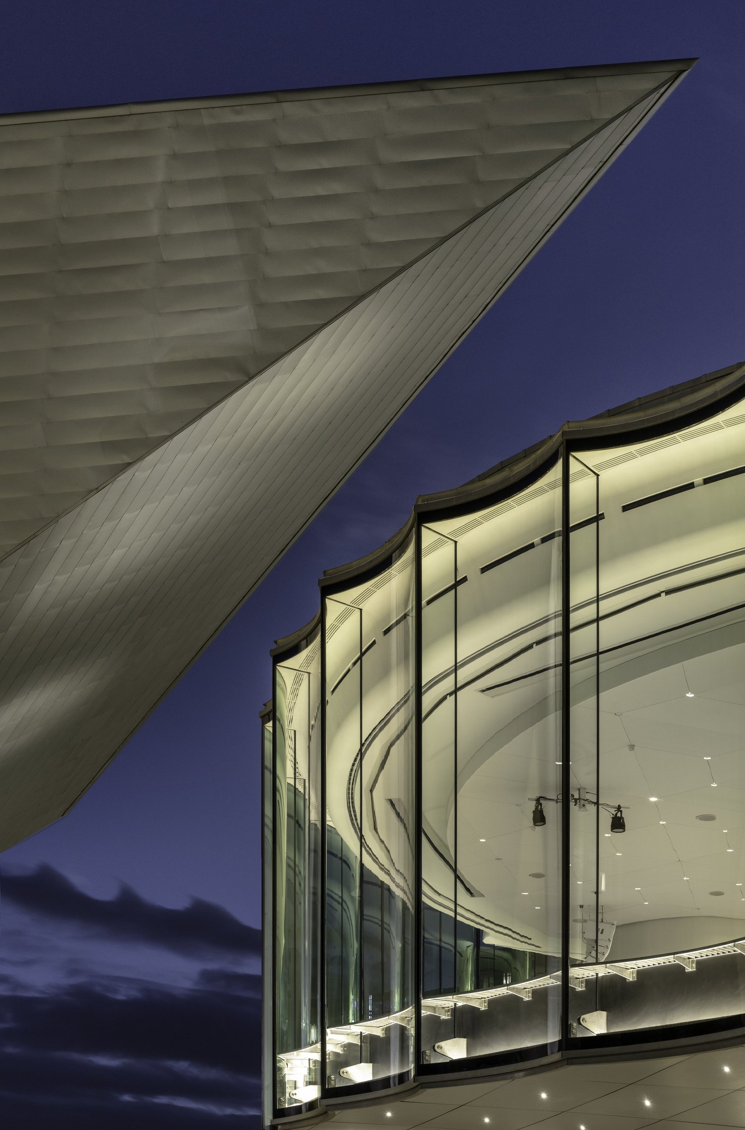 Illustration of Selvjetti Techniques