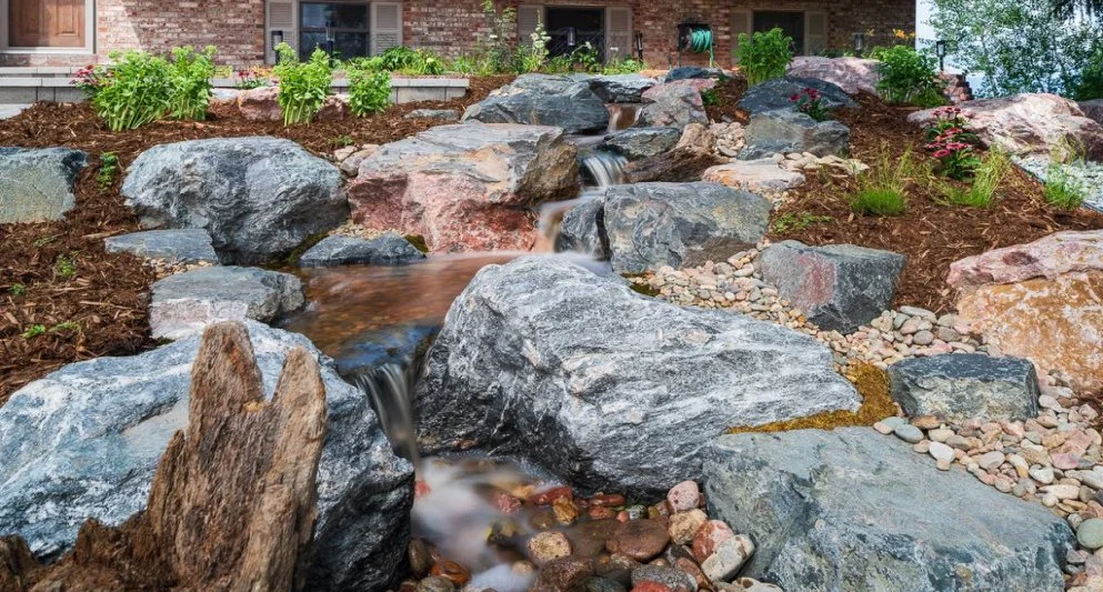 Keystone pondless water feature in Colorado Springs, CO