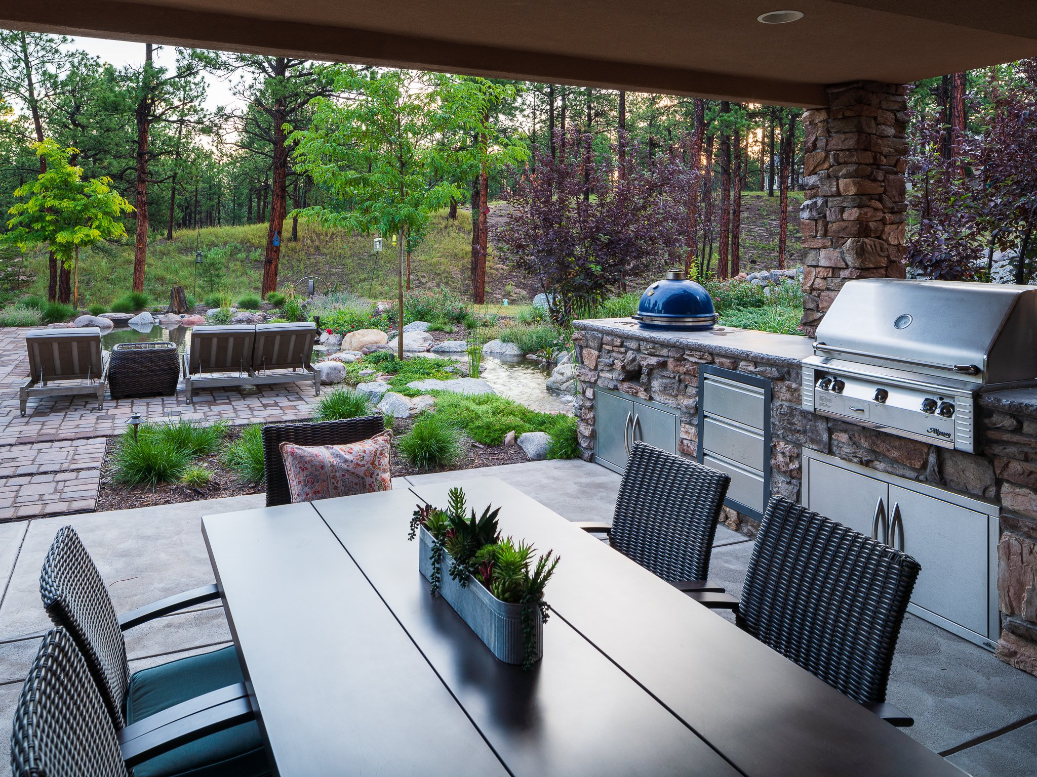 Pergola with outdoor kitchen in The Pinery, CO