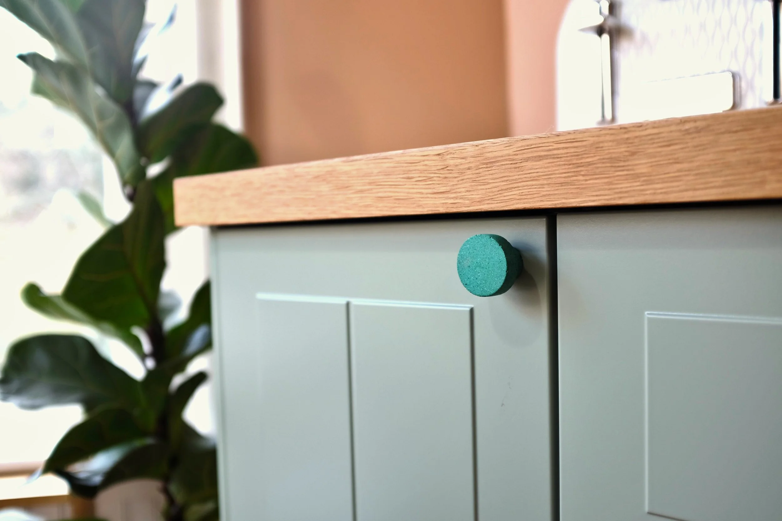 Emerald Green Kitchen Cabinet Knob (1).JPG